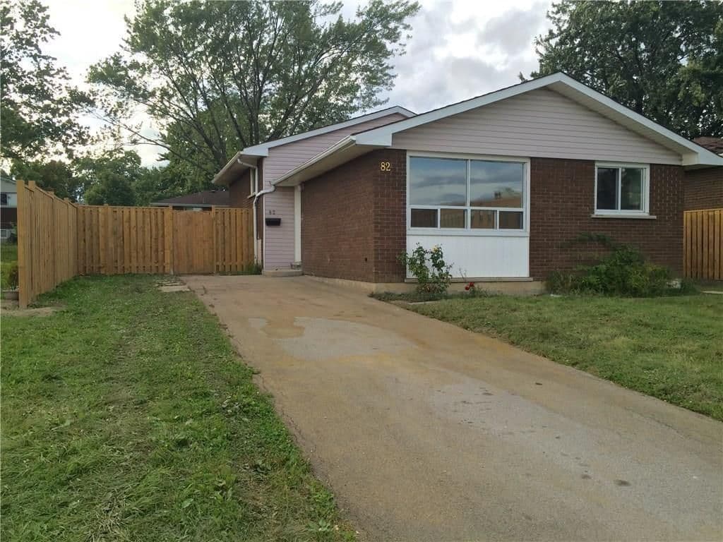 82 Palmer Road 2, Hamilton, ON L8T 3E9