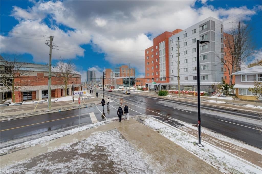 185 KING Street N, Waterloo, ON N2J 0E1