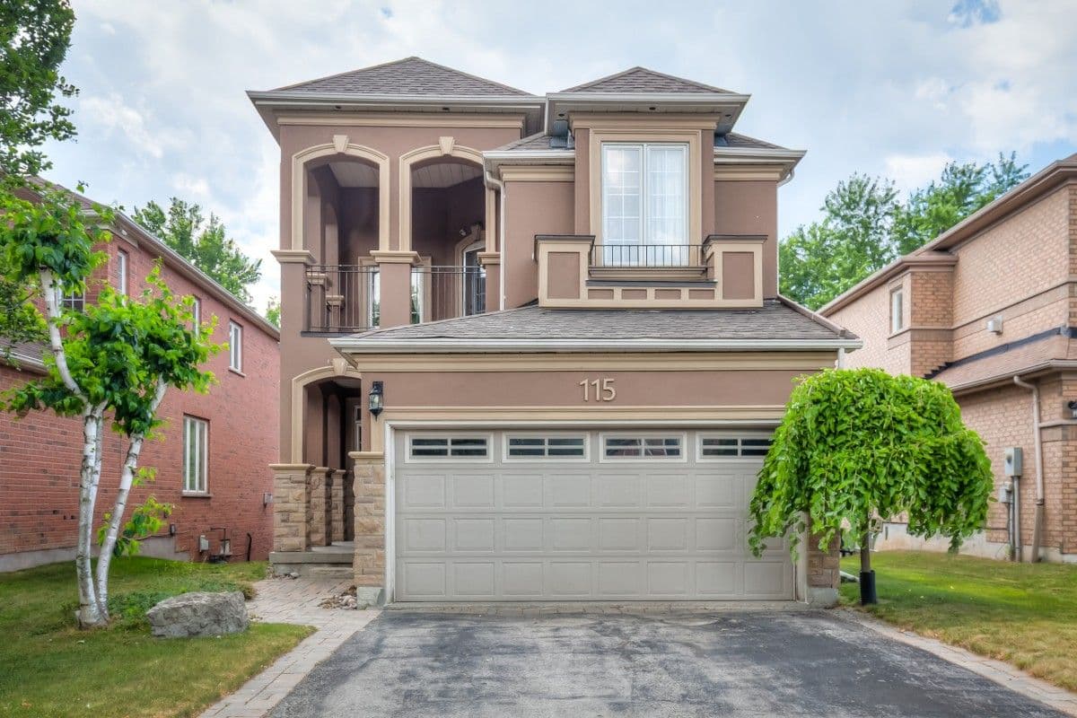 115 Ridgeway Court, Vaughan, ON L6A 2R5