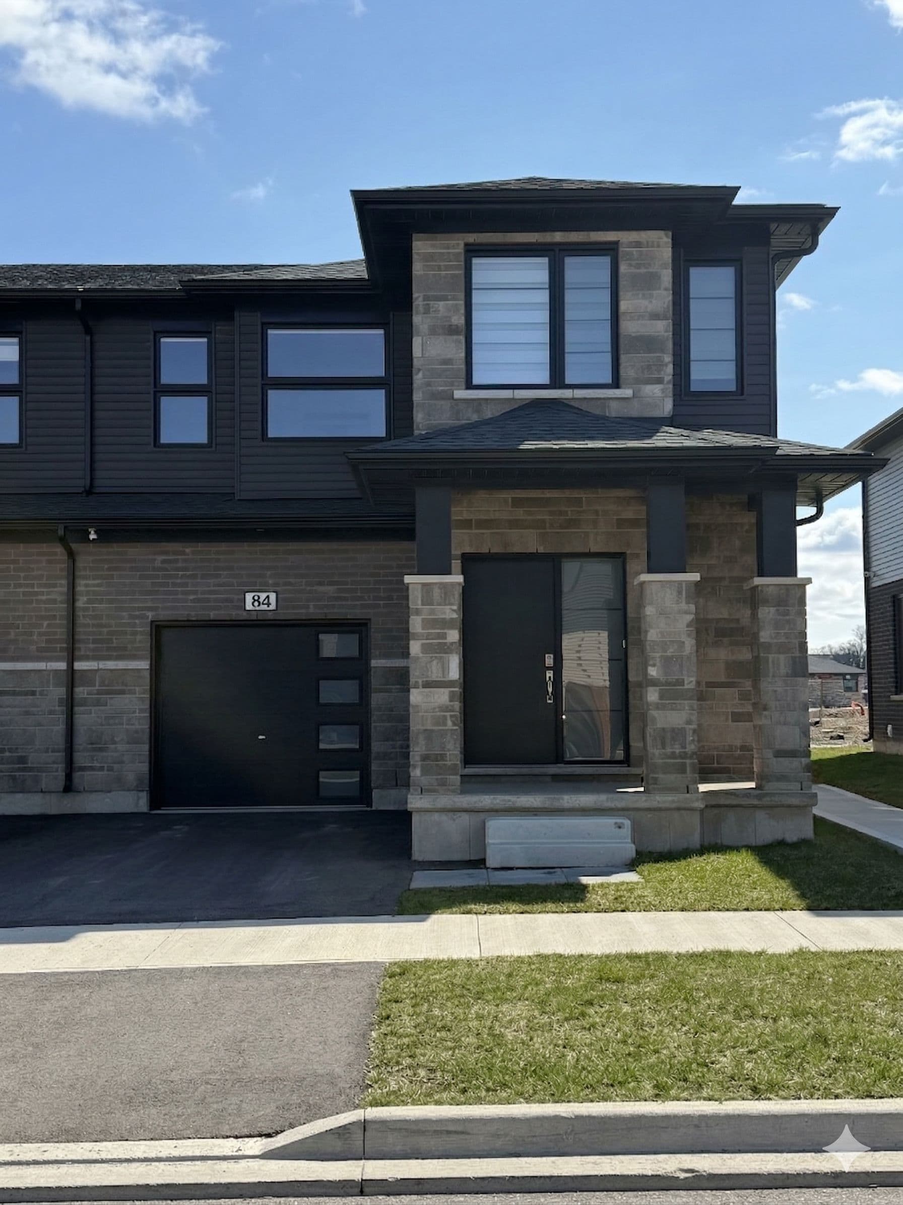 84 Acacia Road Upper, Pelham, ON L0S 1E1