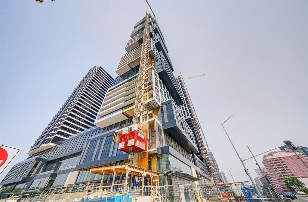 4015 The Exchange N/A 3805, Mississauga, ON L5B 0N9