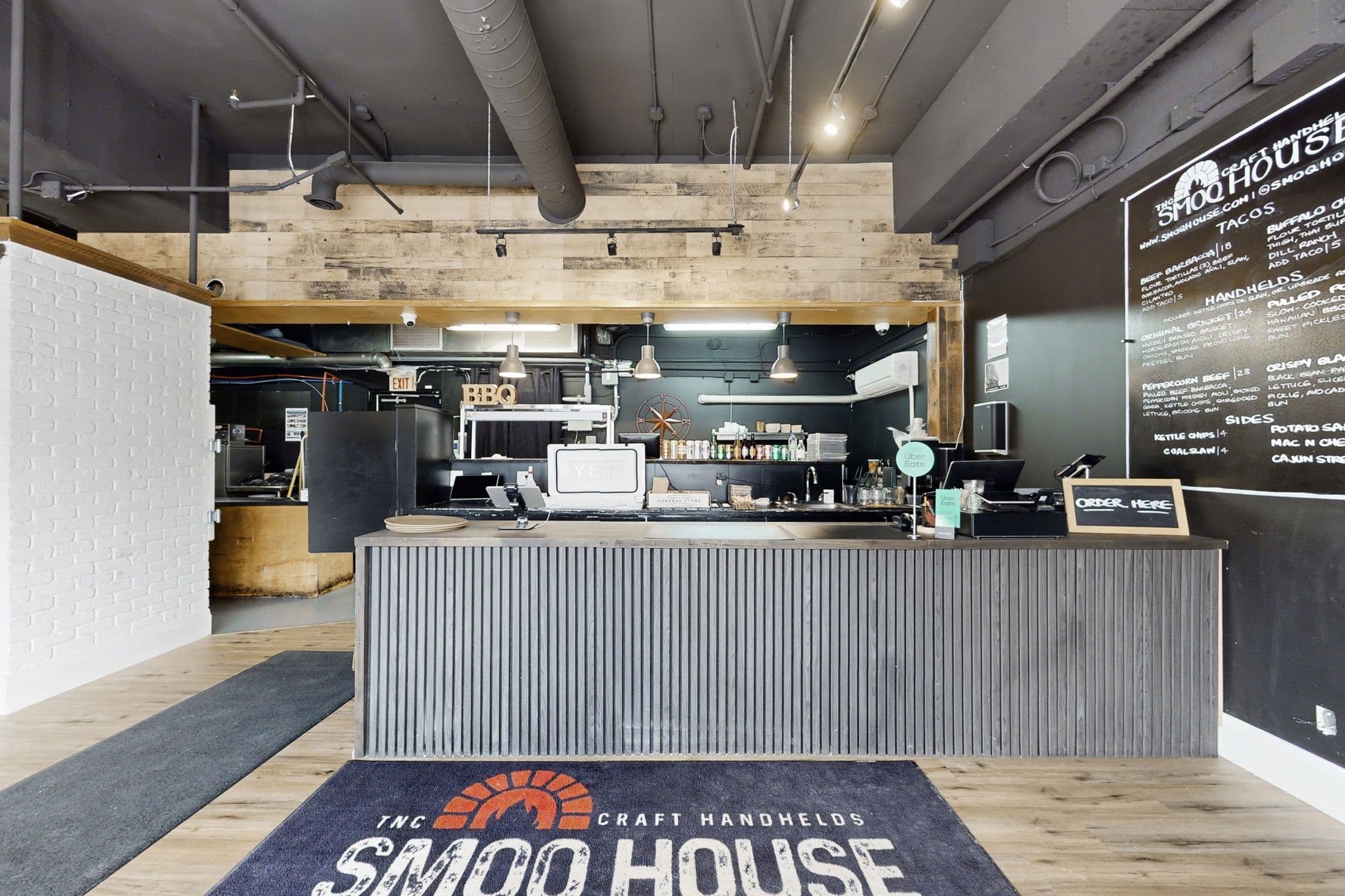 399 Elizabeth Street 6, Burlington, ON L7R 2L7