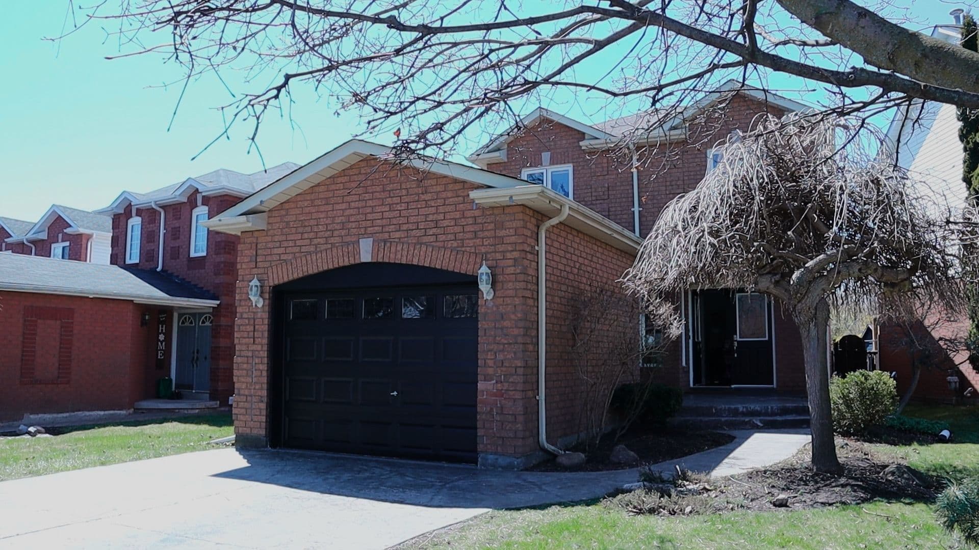 10 Elephant Hill Drive, Clarington, ON L1C 4M5