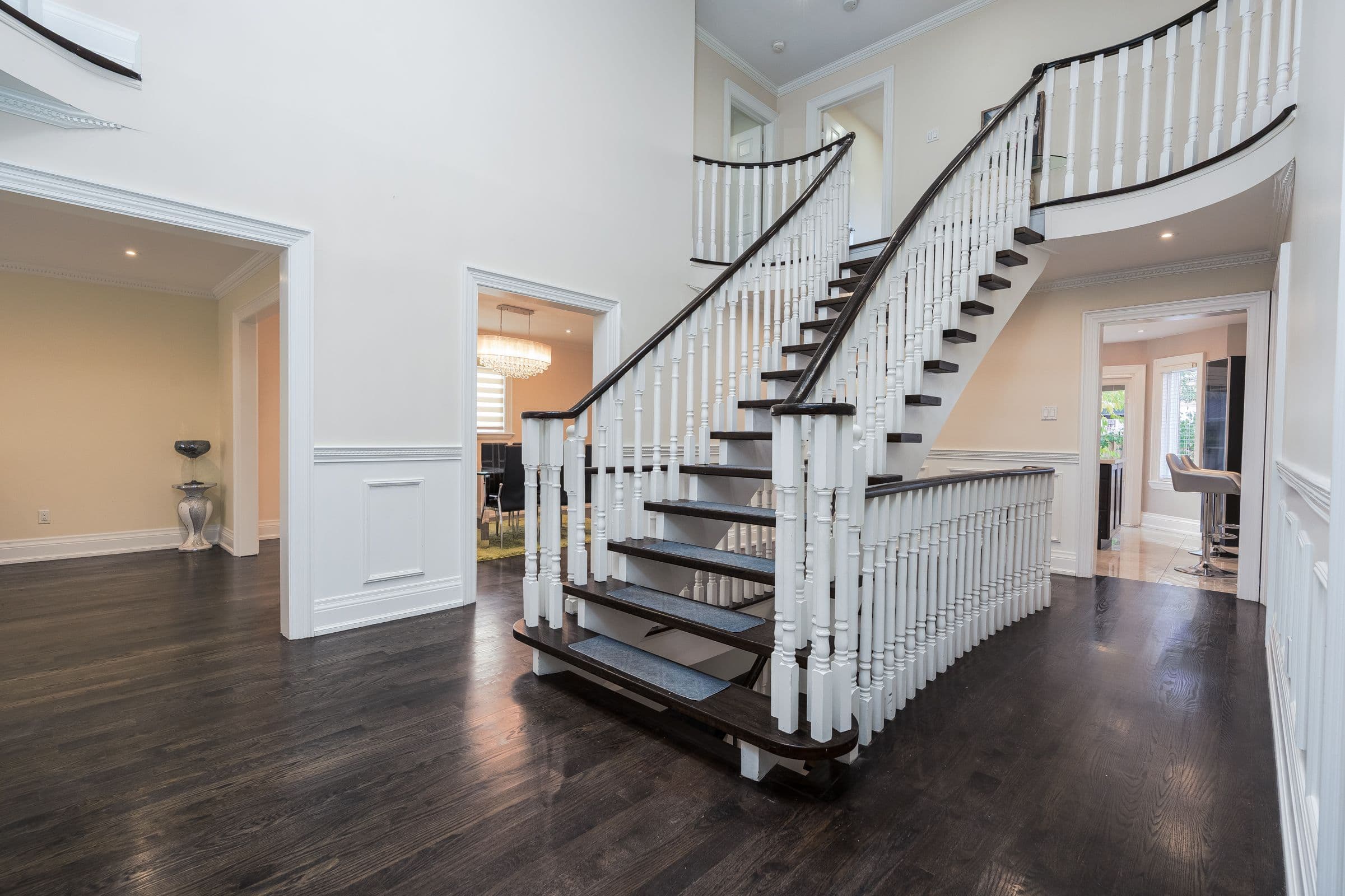 1448 Mayors Manor, Oakville, ON L6M 3B1