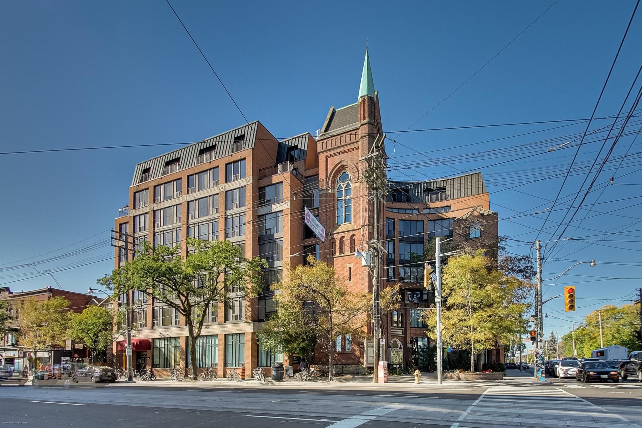 456 College Street 205, Toronto C01, ON M6G 4A3