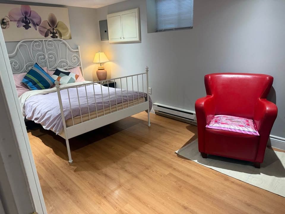 1097 Warden Avenue RM, Toronto E04, ON M1R 2P5