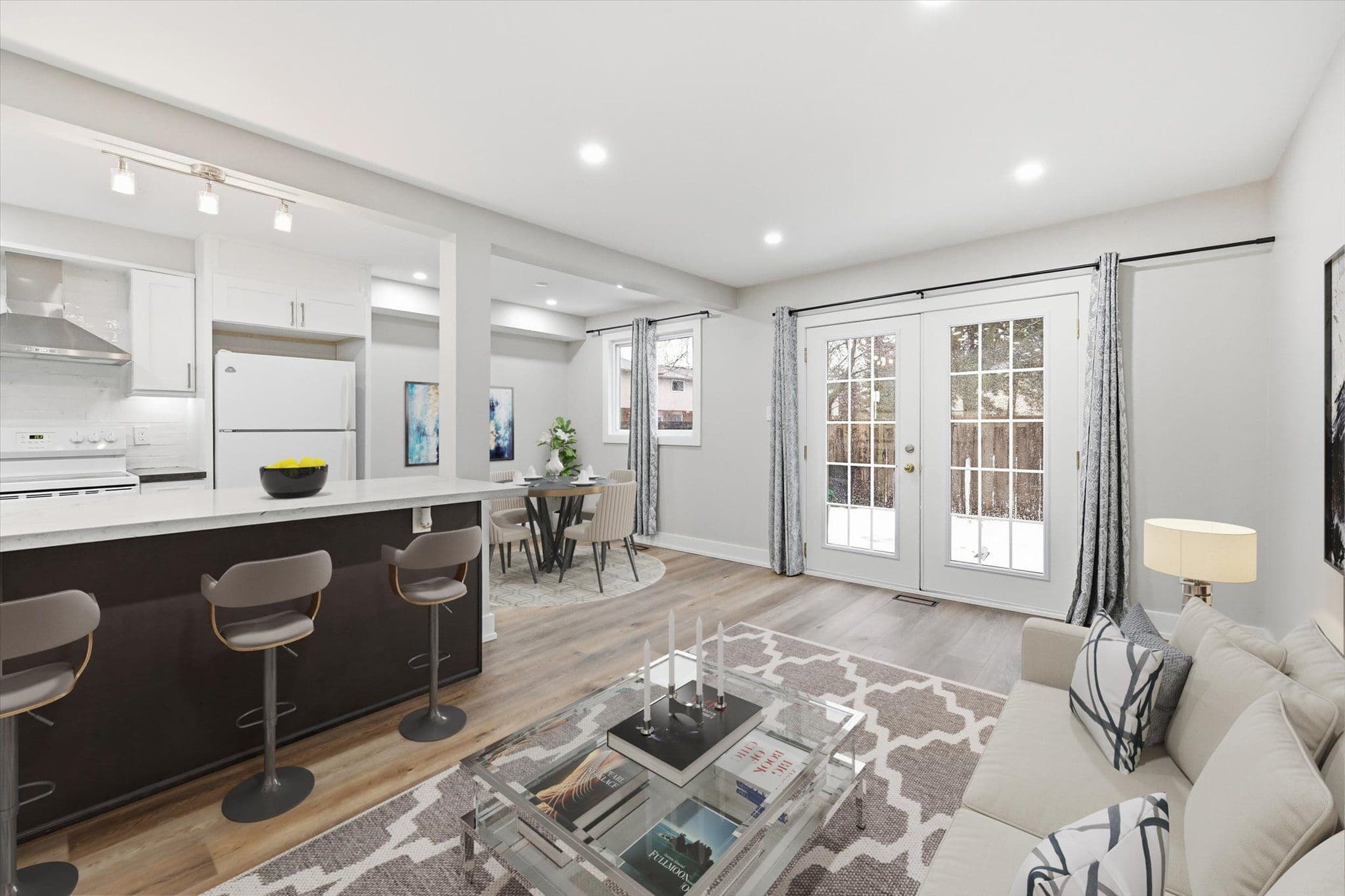 100 Quigley Road 9, Hamilton, ON L8K 6J1