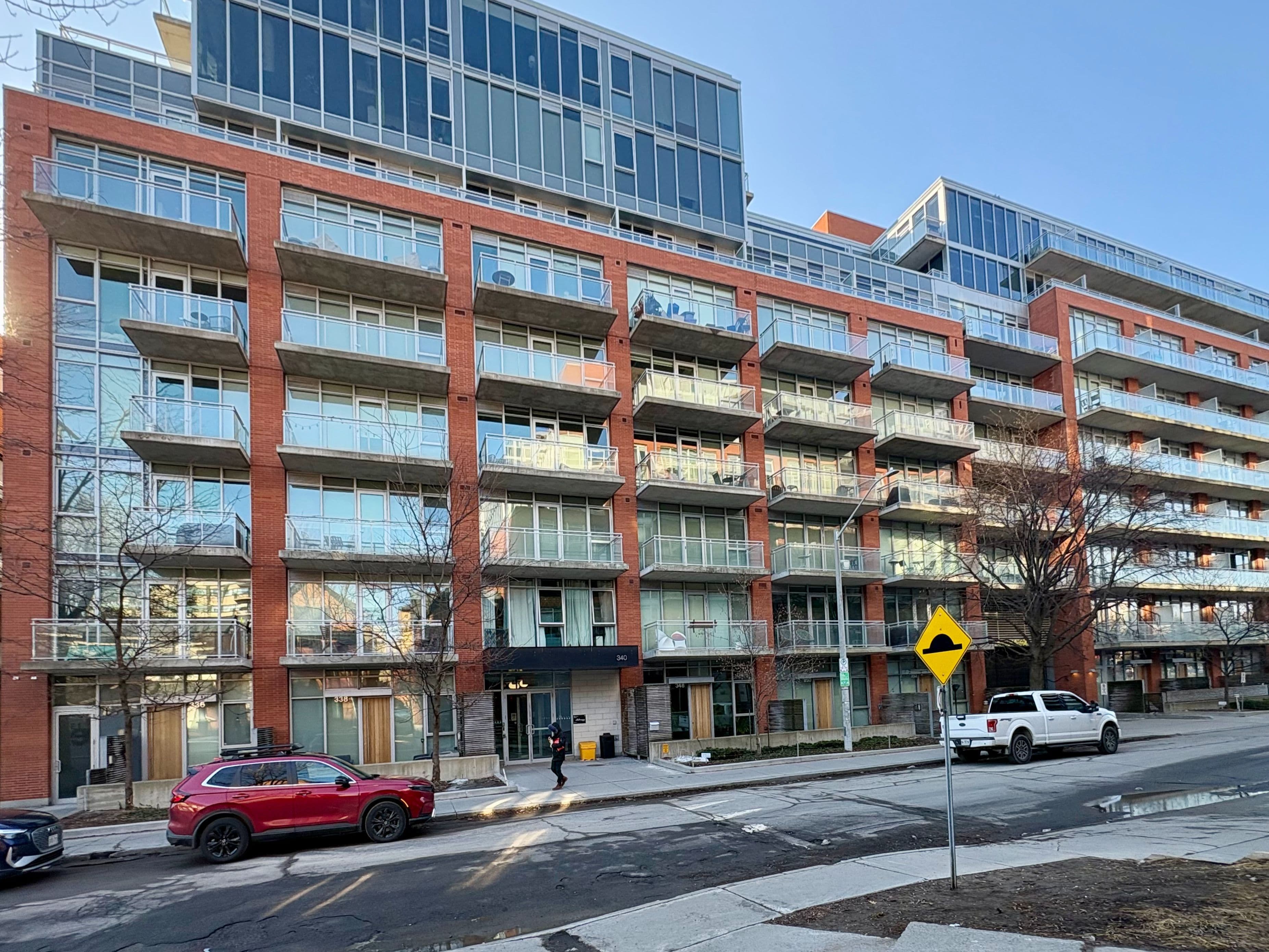 340 Mcleod Street 742, Ottawa Centre, ON K2P 1A4