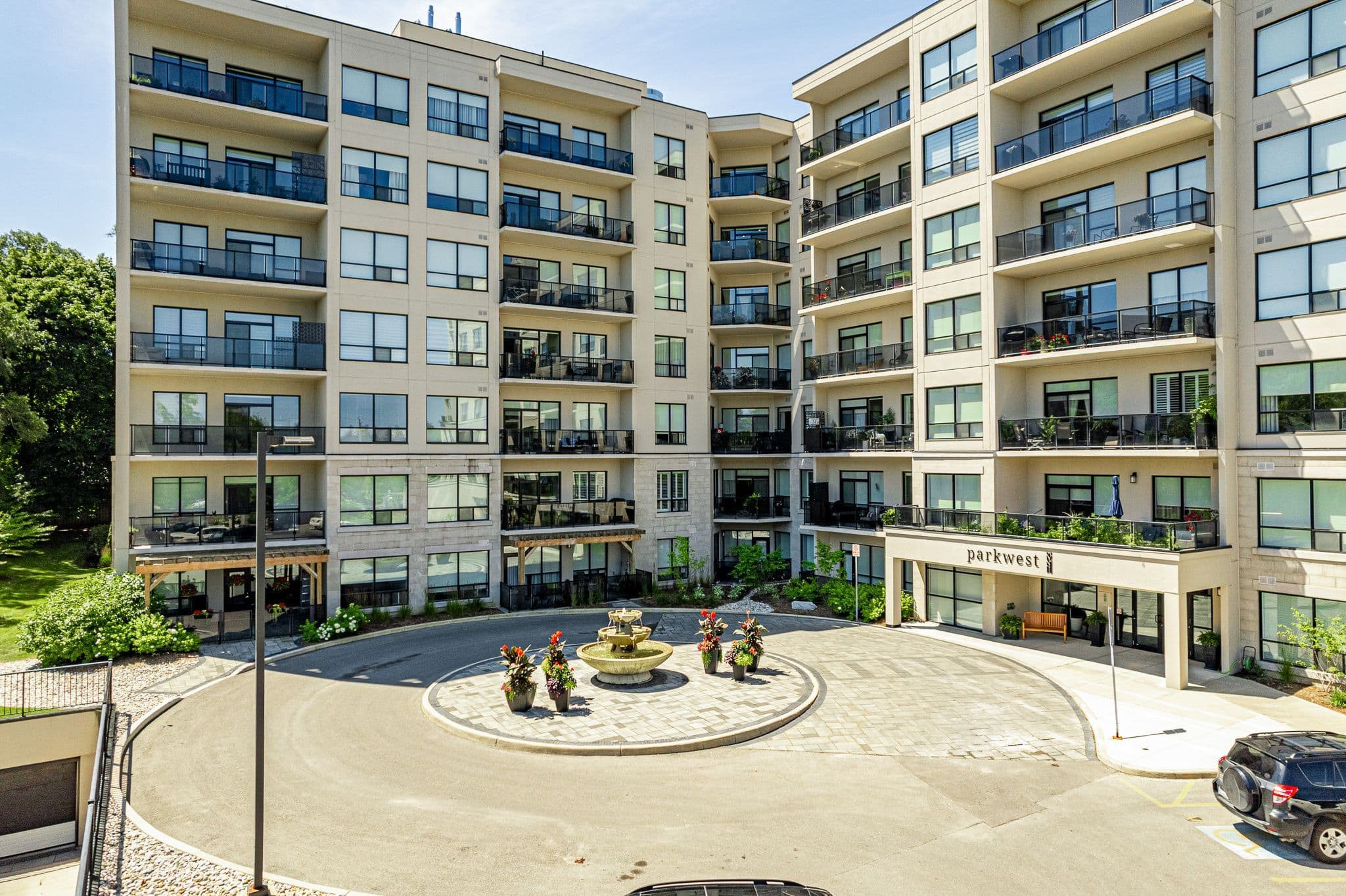 1200 Commissioners Road W 406, London South, ON N6K 1C7