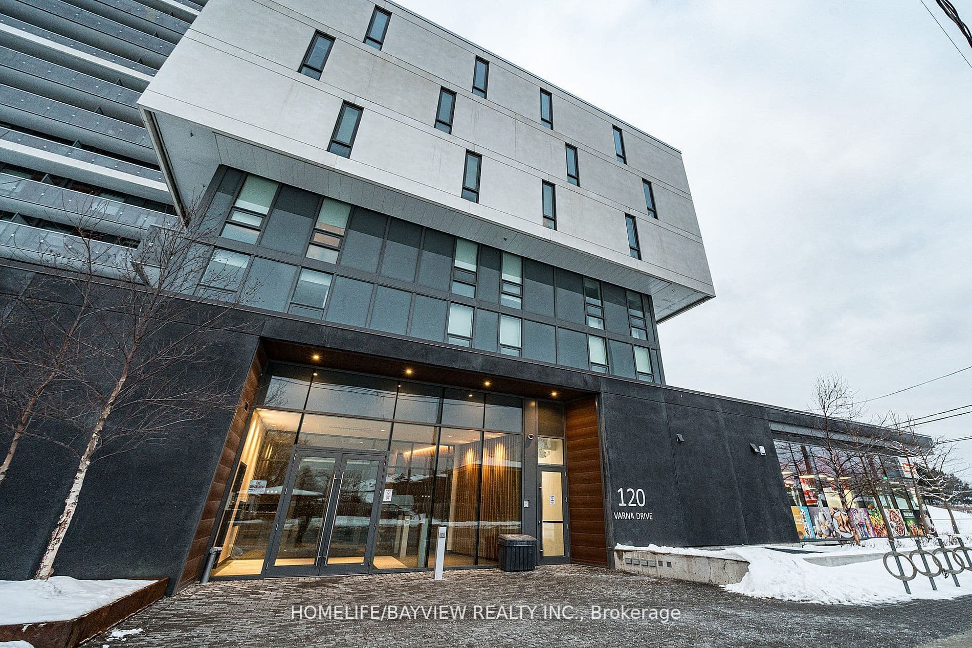 120 Varna Drive 1212, Toronto C04, ON M6A 0B3