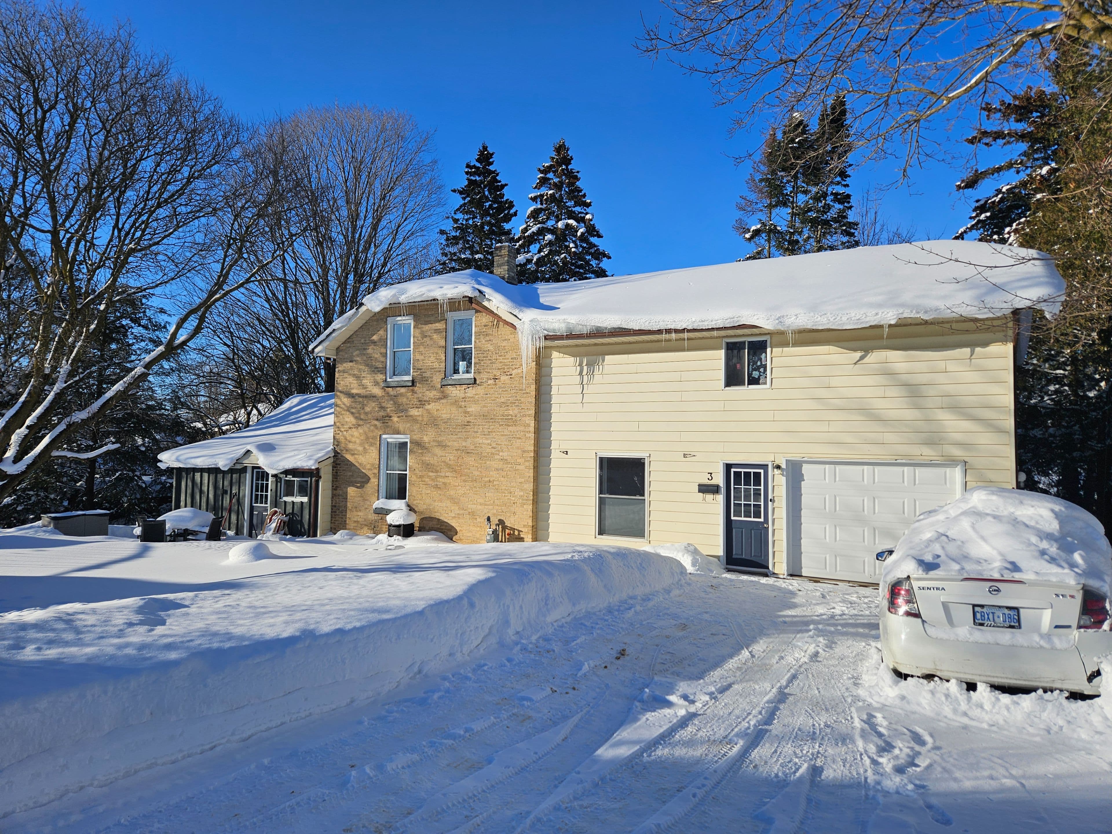 3 Page Street, Wellington North, ON N0G 2L3