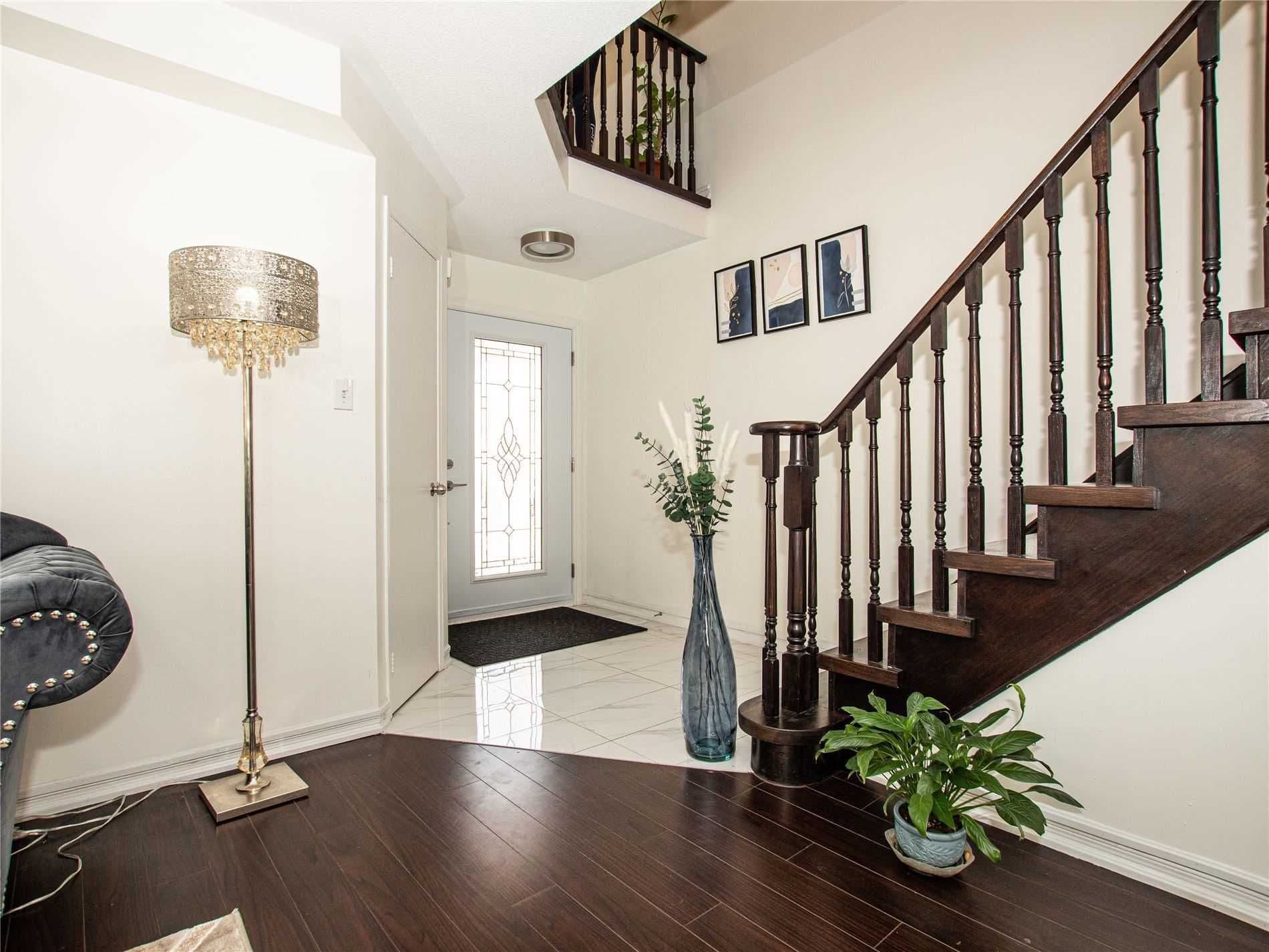 134 Muirland Crescent N Main Fl, Brampton, ON L6X 4G1