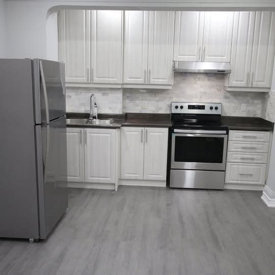 297 Cumberland Avenue 01, Hamilton, ON L8M 2A3