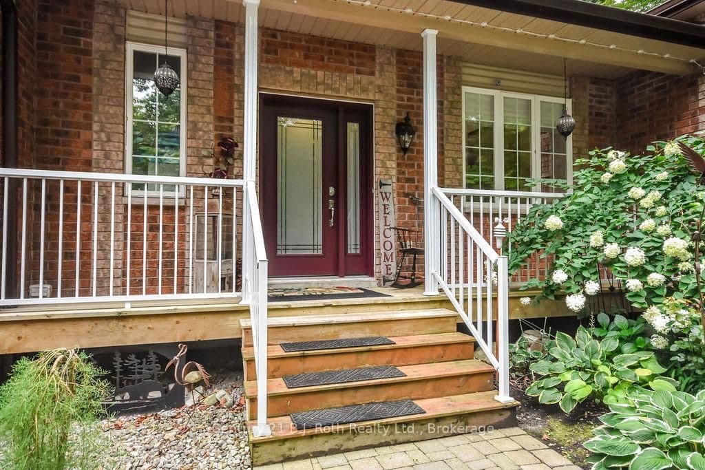 1 Blackcomb Drive, Oro-Medonte, ON L0K 1E0