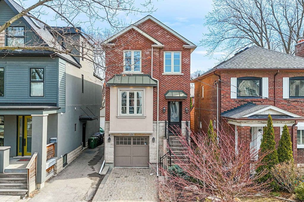 51 Jedburgh Road, Toronto C04, ON M5M 3J5