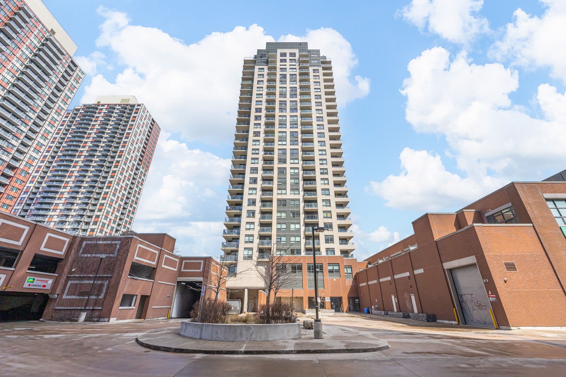 1410 Dupont Street 2008, Toronto W02, ON M6H 2B1