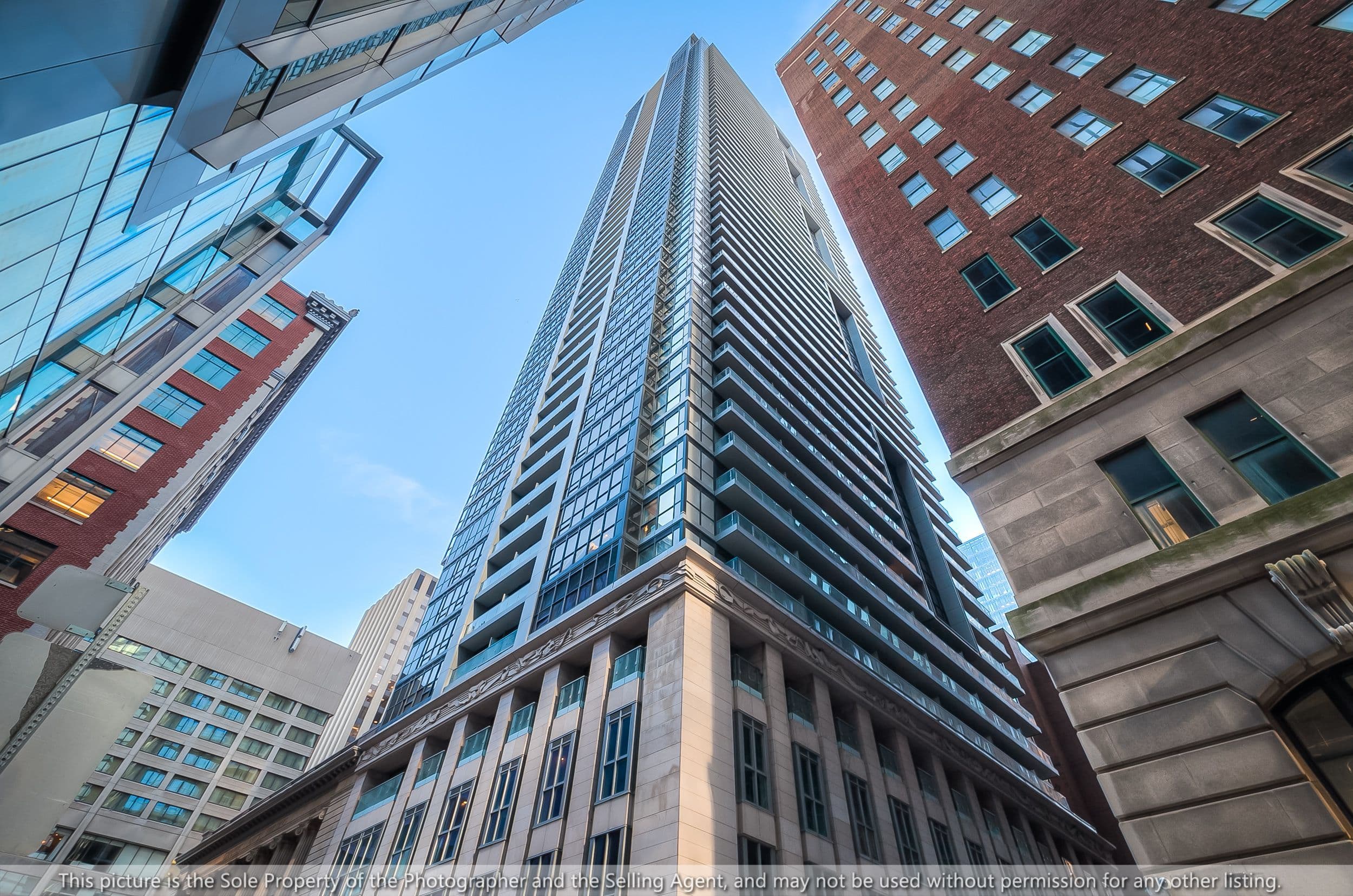 70 Temperance Street 1416, Toronto C01, ON M5H 4E8