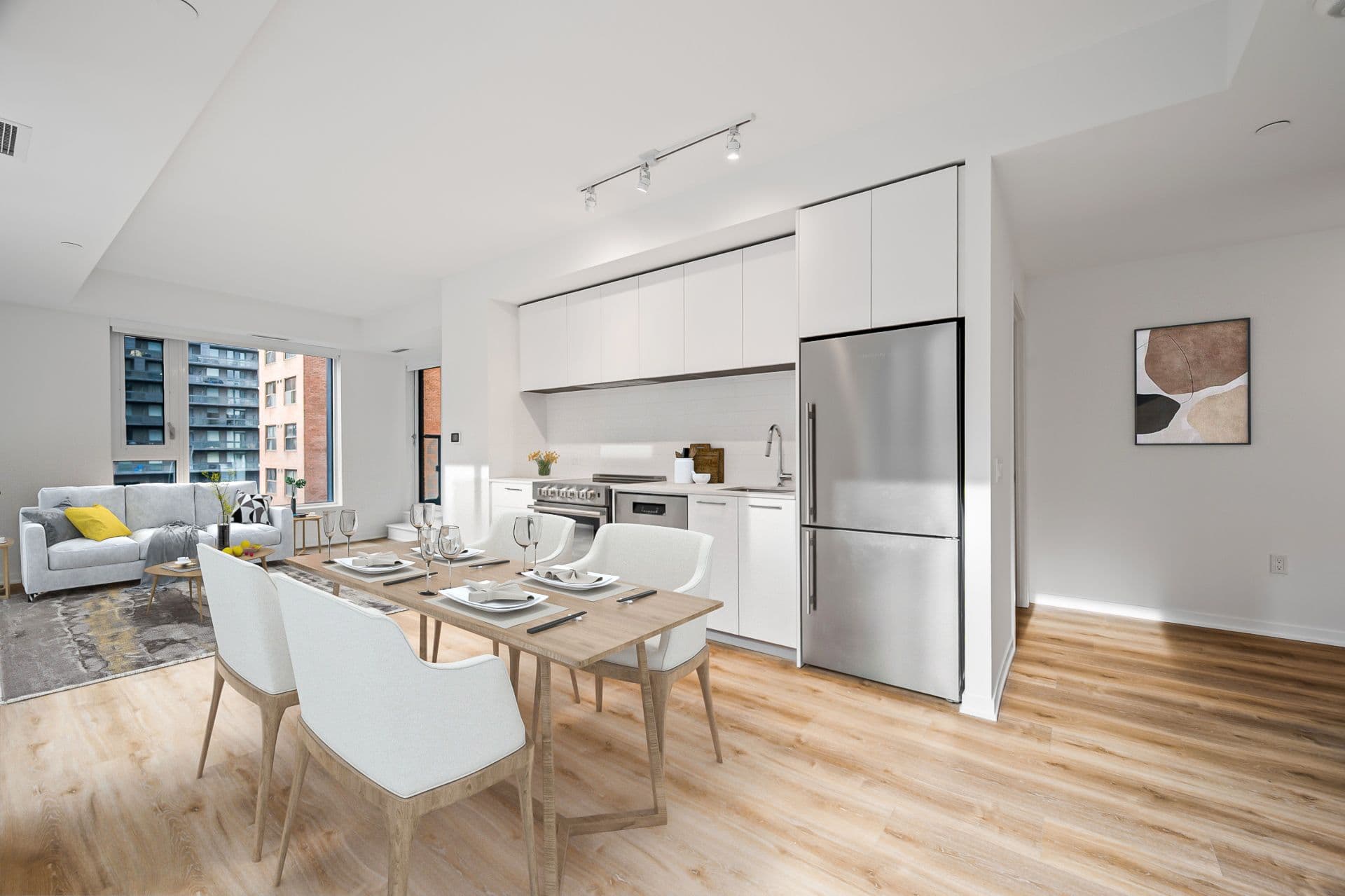 101 Roehampton Avenue 610, Toronto C10, ON M4P 2W2