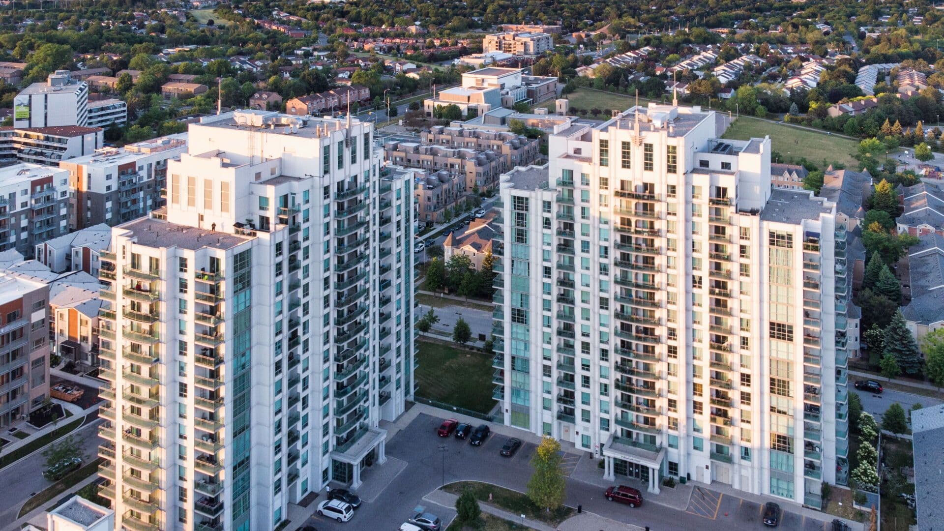 6 Rosebank Drive LPHi, Toronto E11, ON M1B 0A1