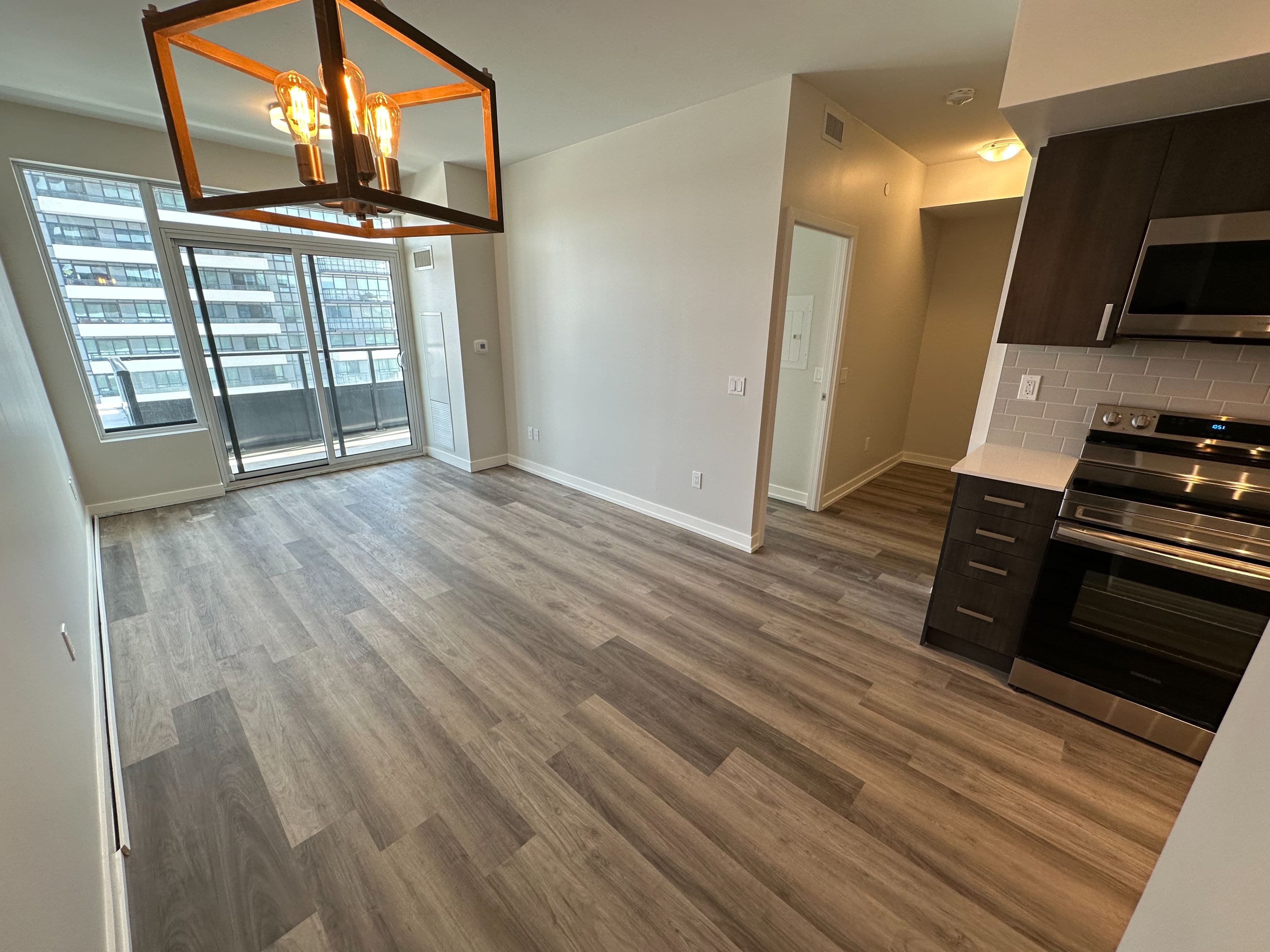 1435 Celebration Drive 1706, Pickering, ON L1W 0C4