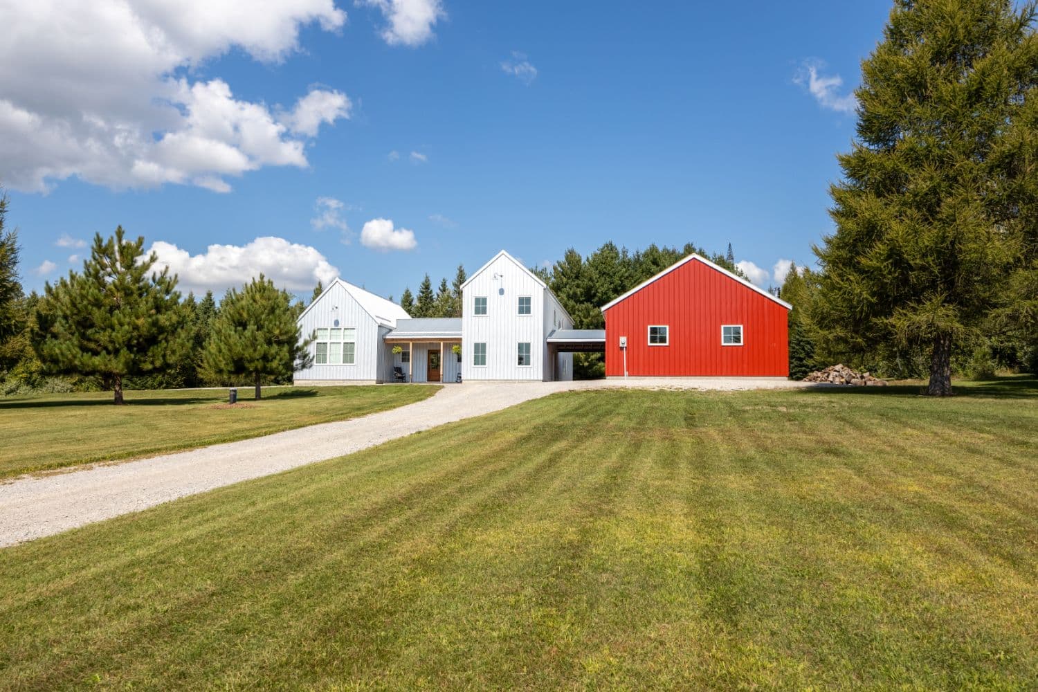 1136 Marydale Park Road, Port Hope, ON L1A 3V7