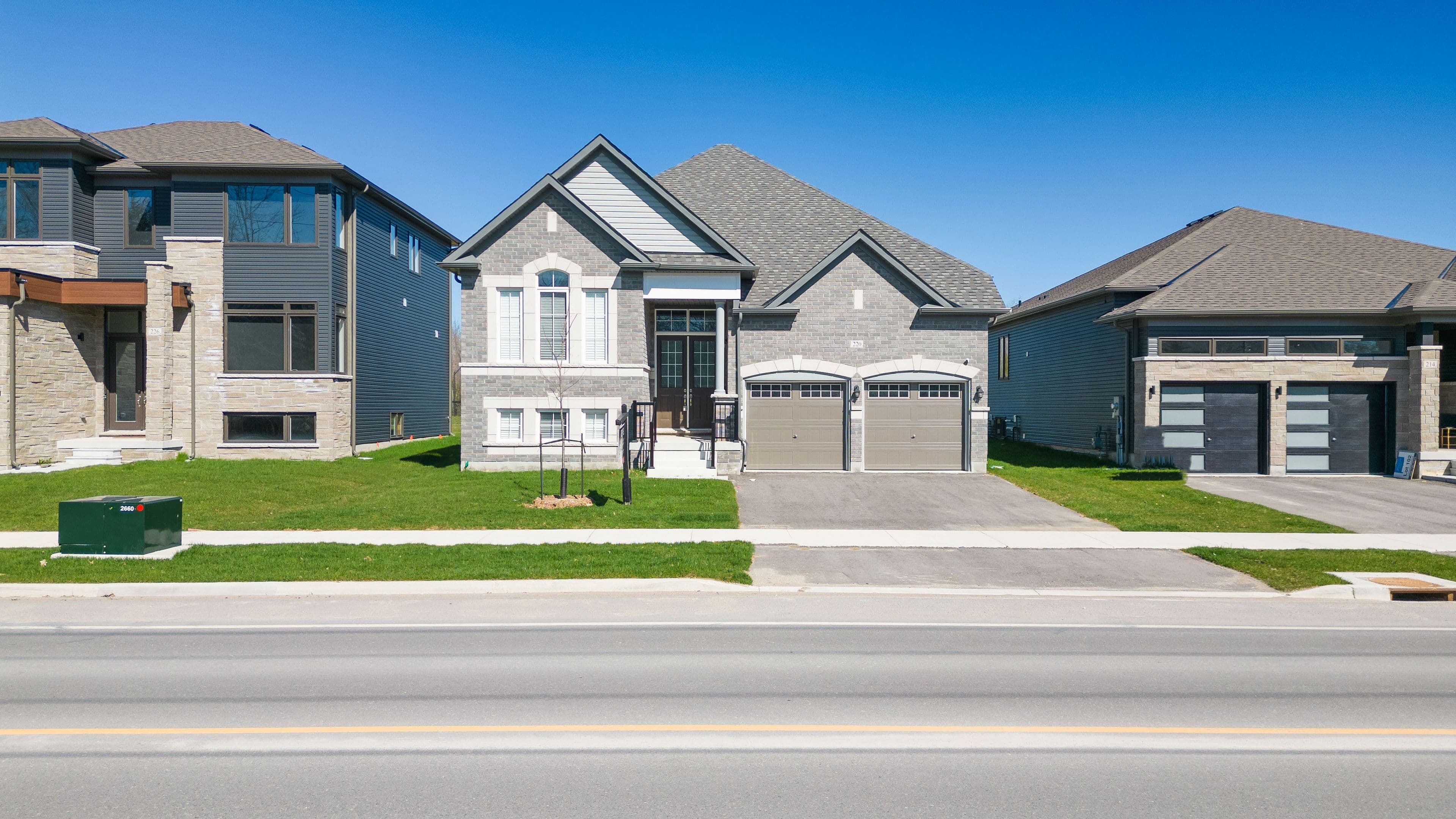 220 Ramblewood Drive, Wasaga Beach, ON L9Z 2B2