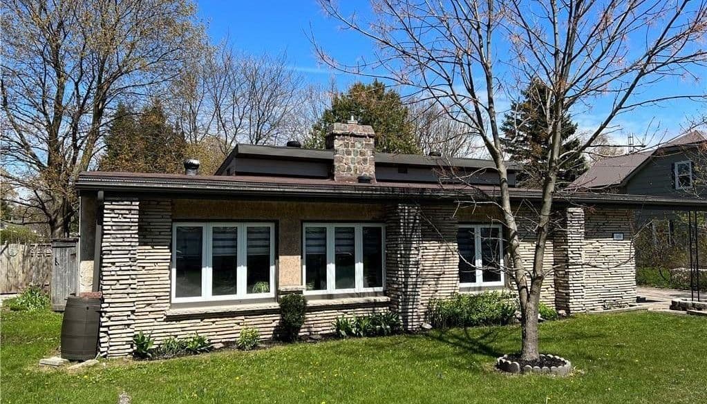 669 Louis Street, Saugeen Shores, ON N0H 2C4