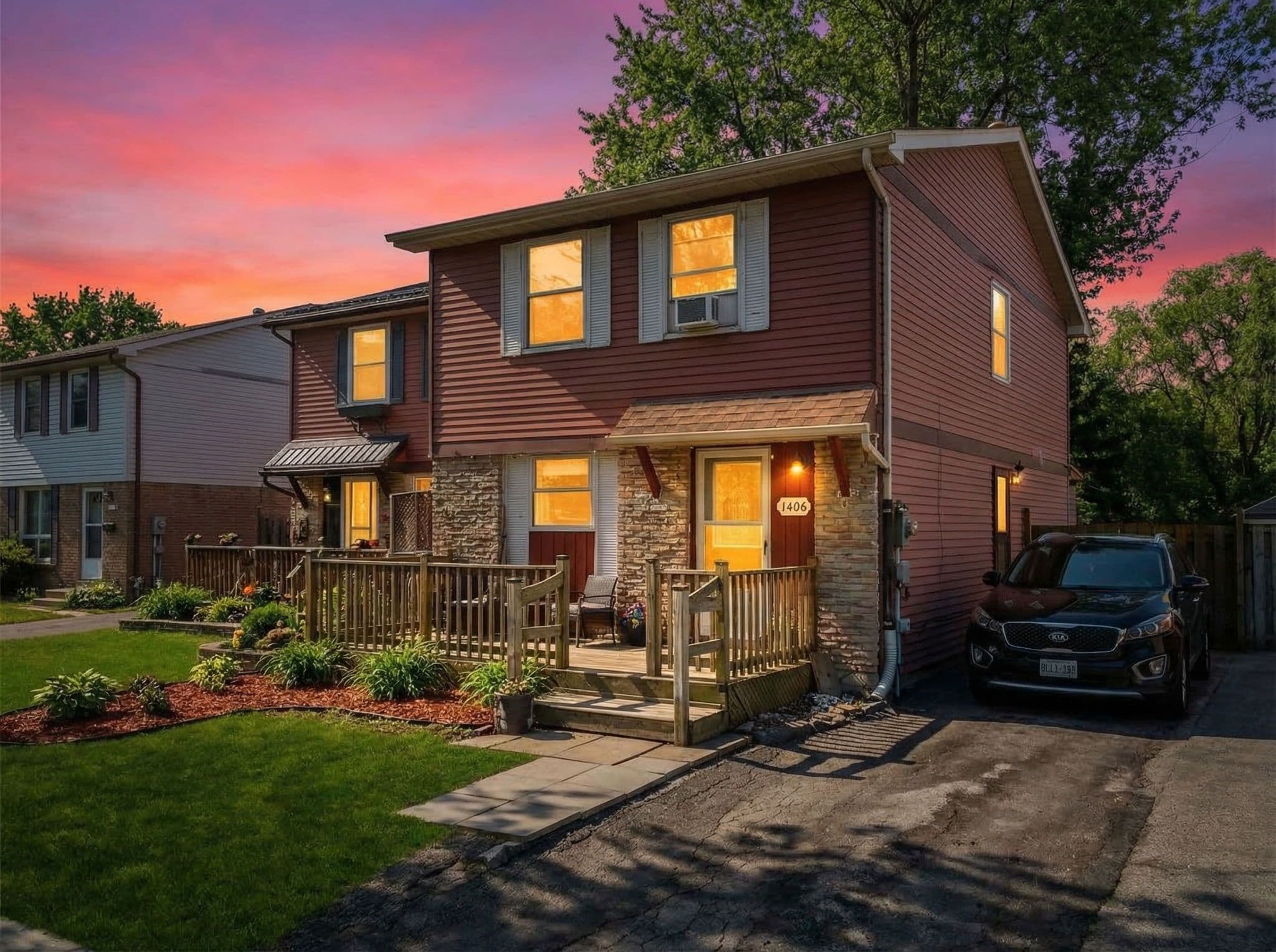 1464 Wecker Drive, Oshawa, ON L1J 6N2