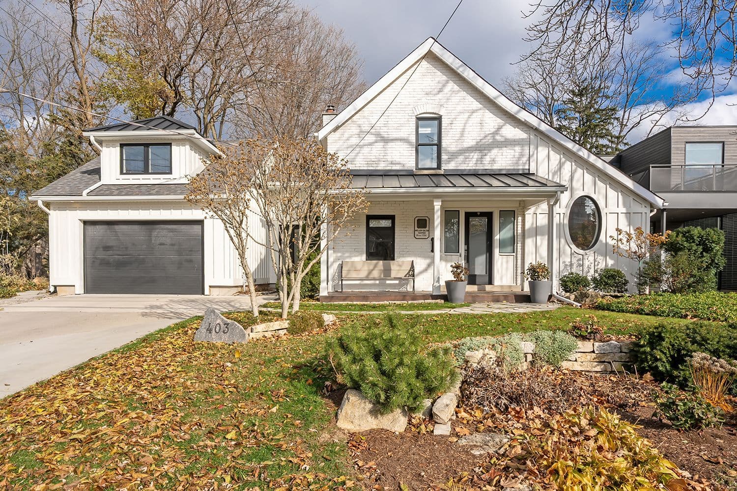 403 Smith Avenue, Burlington, ON L7R 2T9