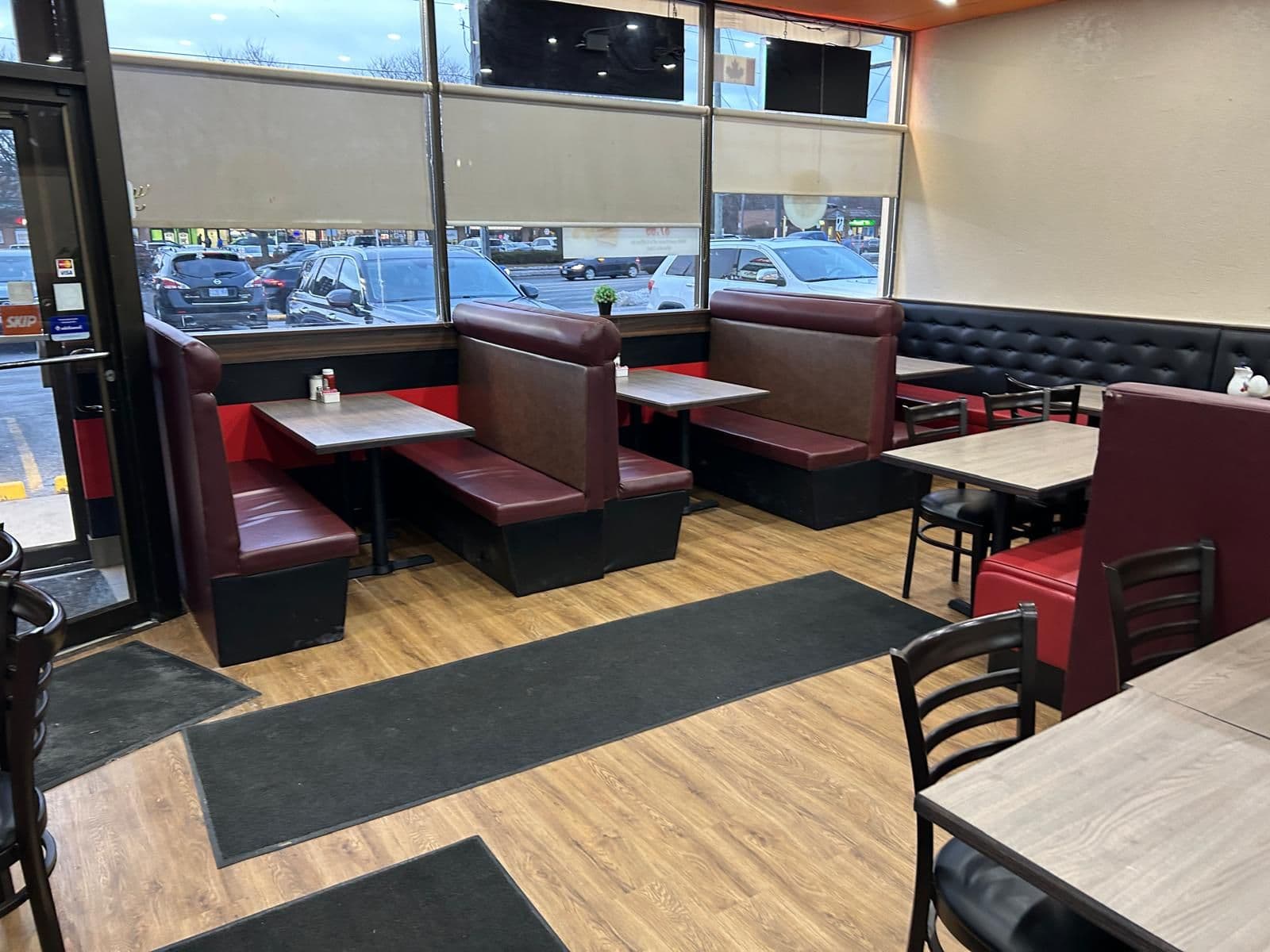 1100 Simcoe Street N, Oshawa, ON L1G 4W6