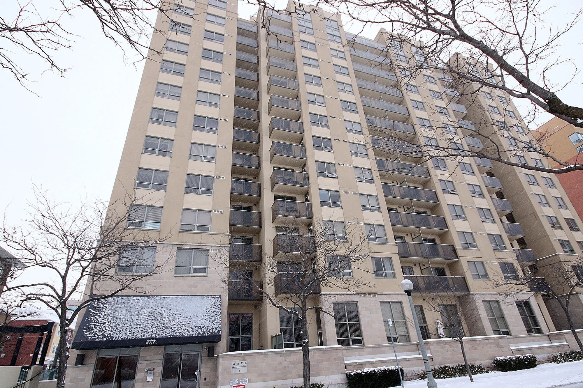 4 Elsinore Path 404, Toronto W06, ON M8V 4G7