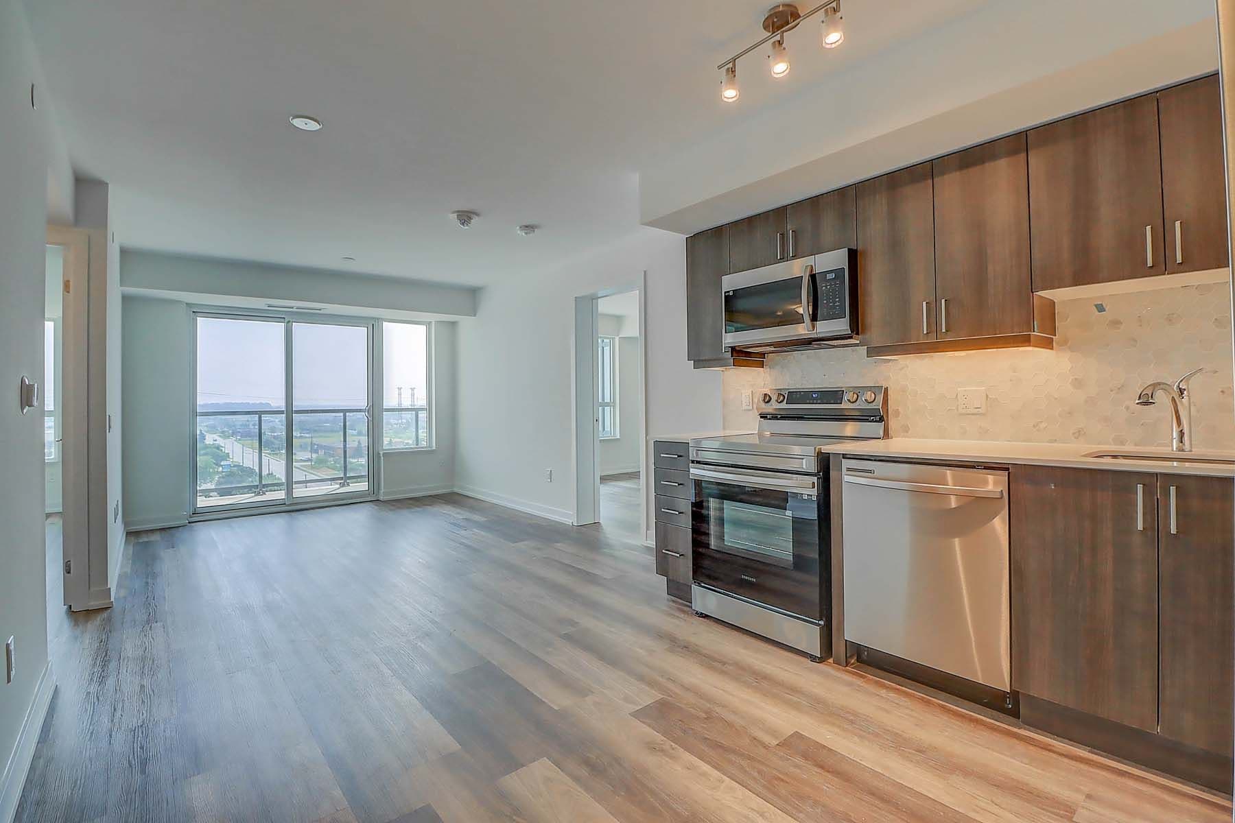 1480 Bayly Street 1111, Pickering, ON L1W 0C2