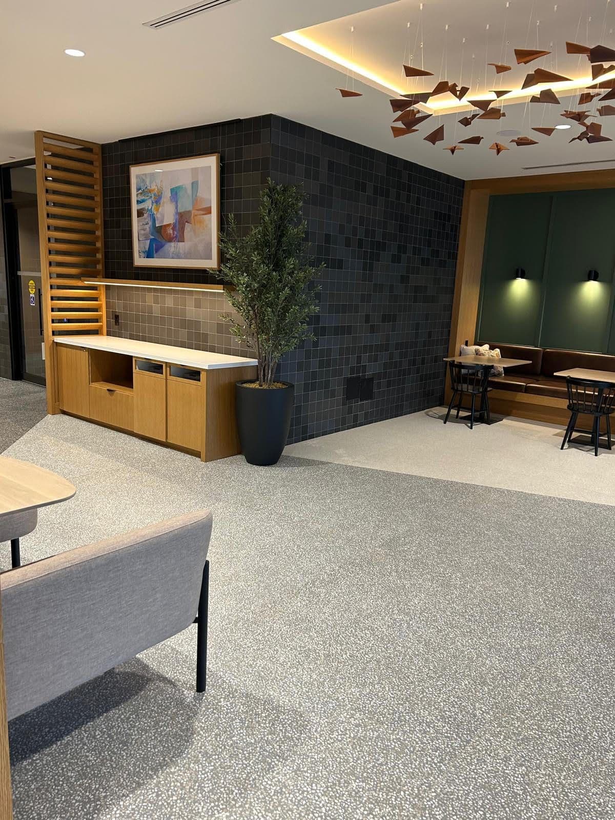 2495 Eglinton Avenue W 614, Mississauga, ON L5M 2T2