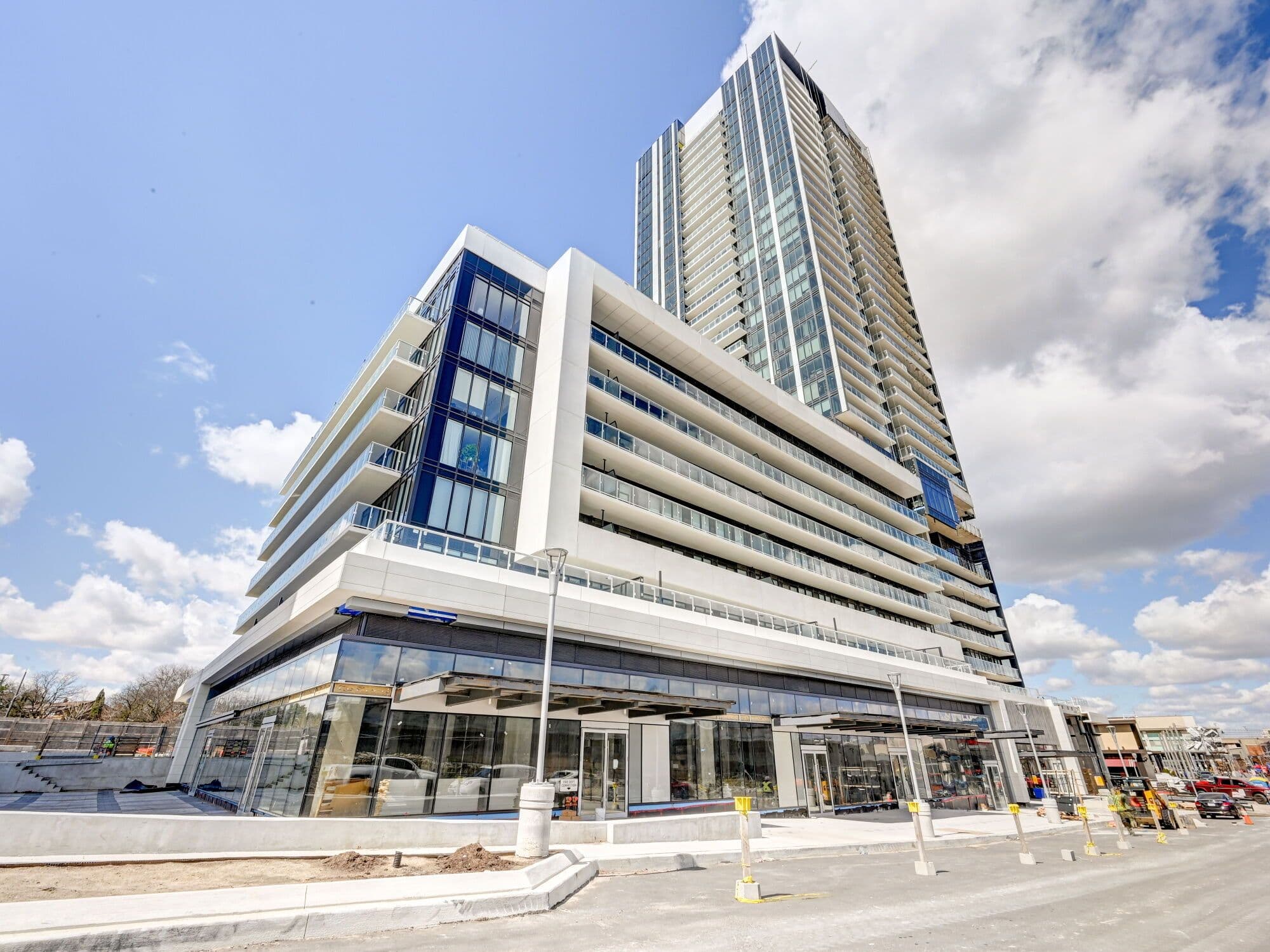 50 O'Neil Road 1403, Toronto C13, ON M3C 0R1