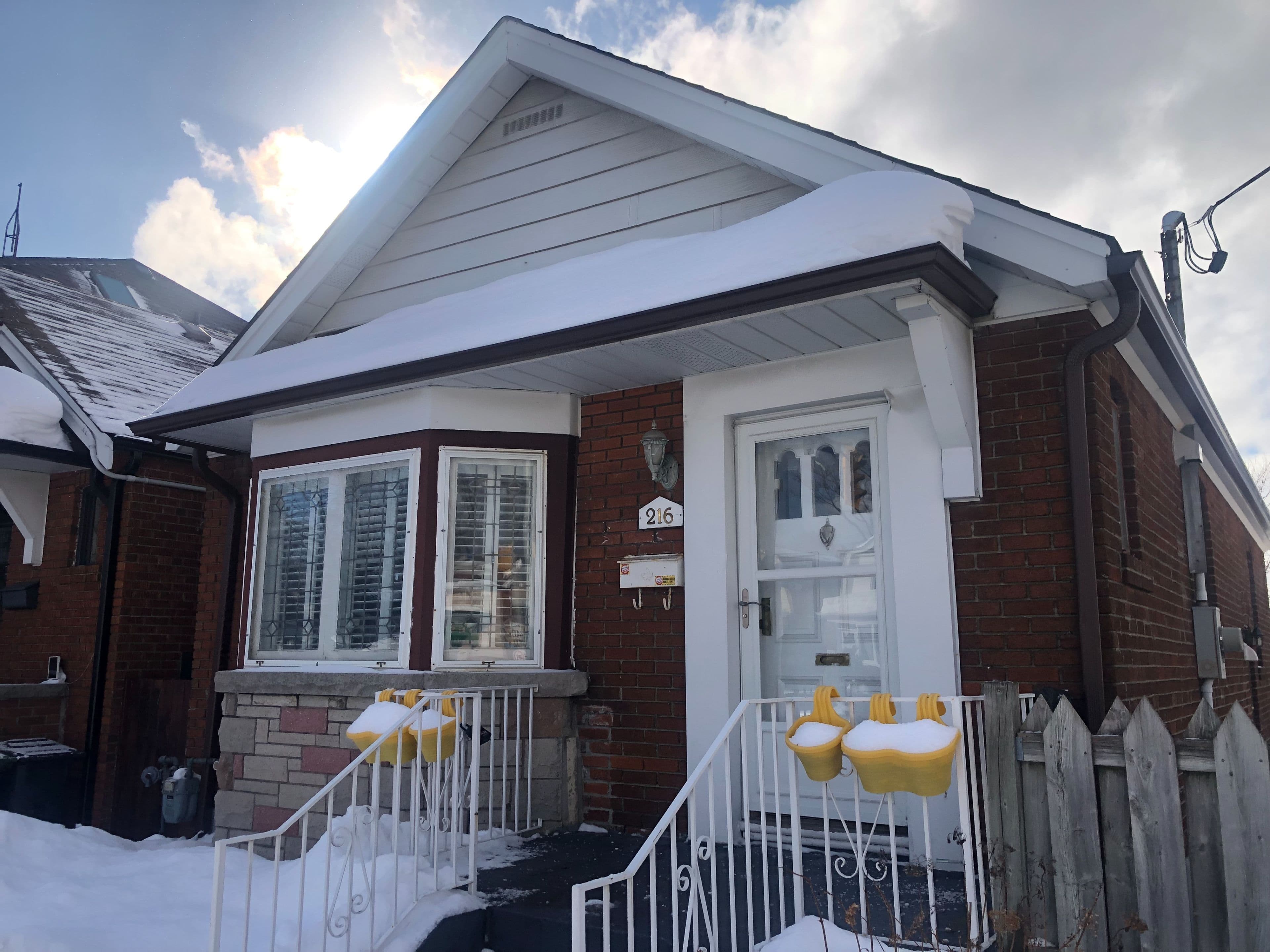 216 Donlands Avenue Main, Toronto E03, ON M4J 3R1