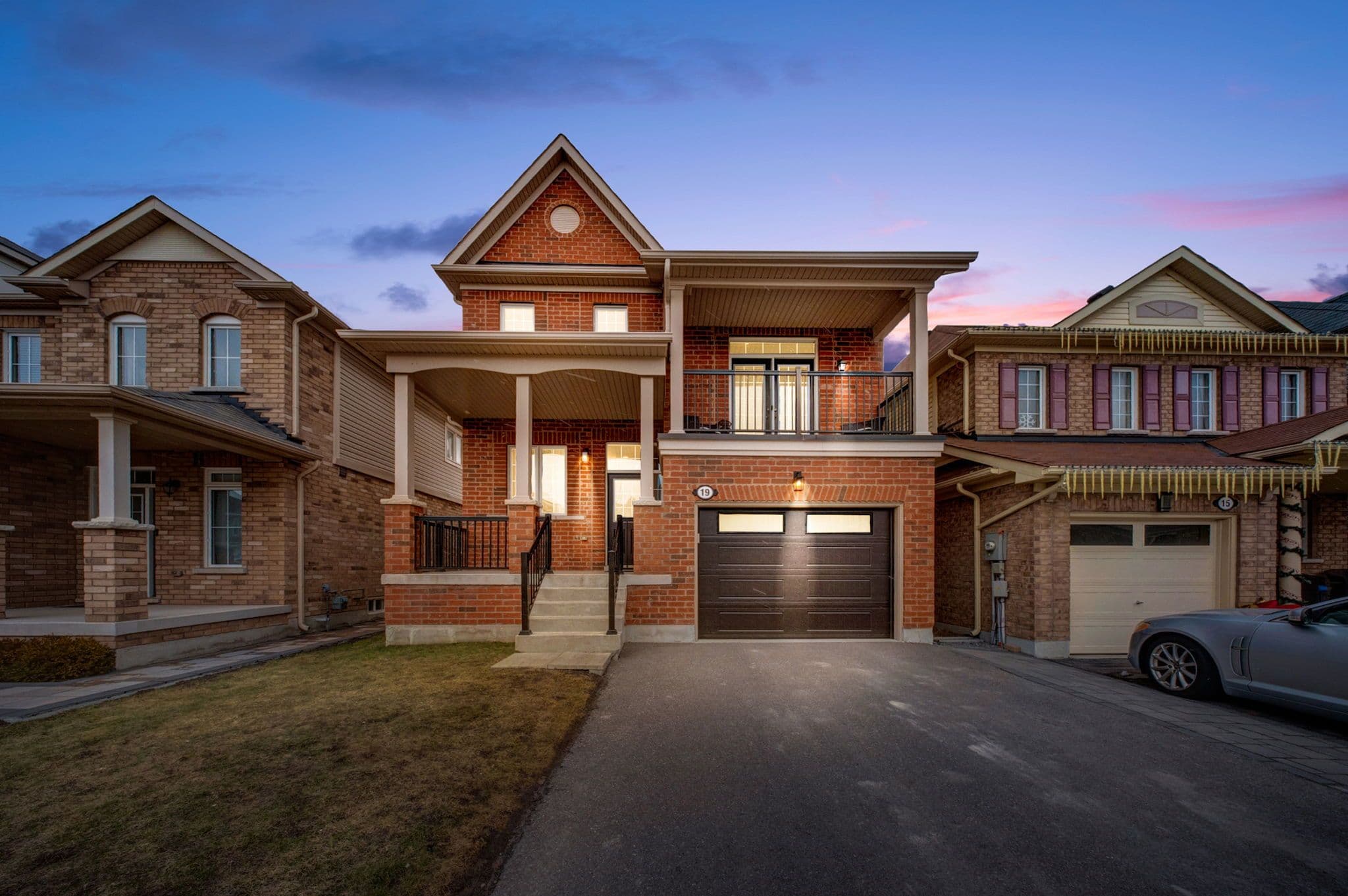 19 Jack Roach St Street, Clarington, ON L1C 0S8