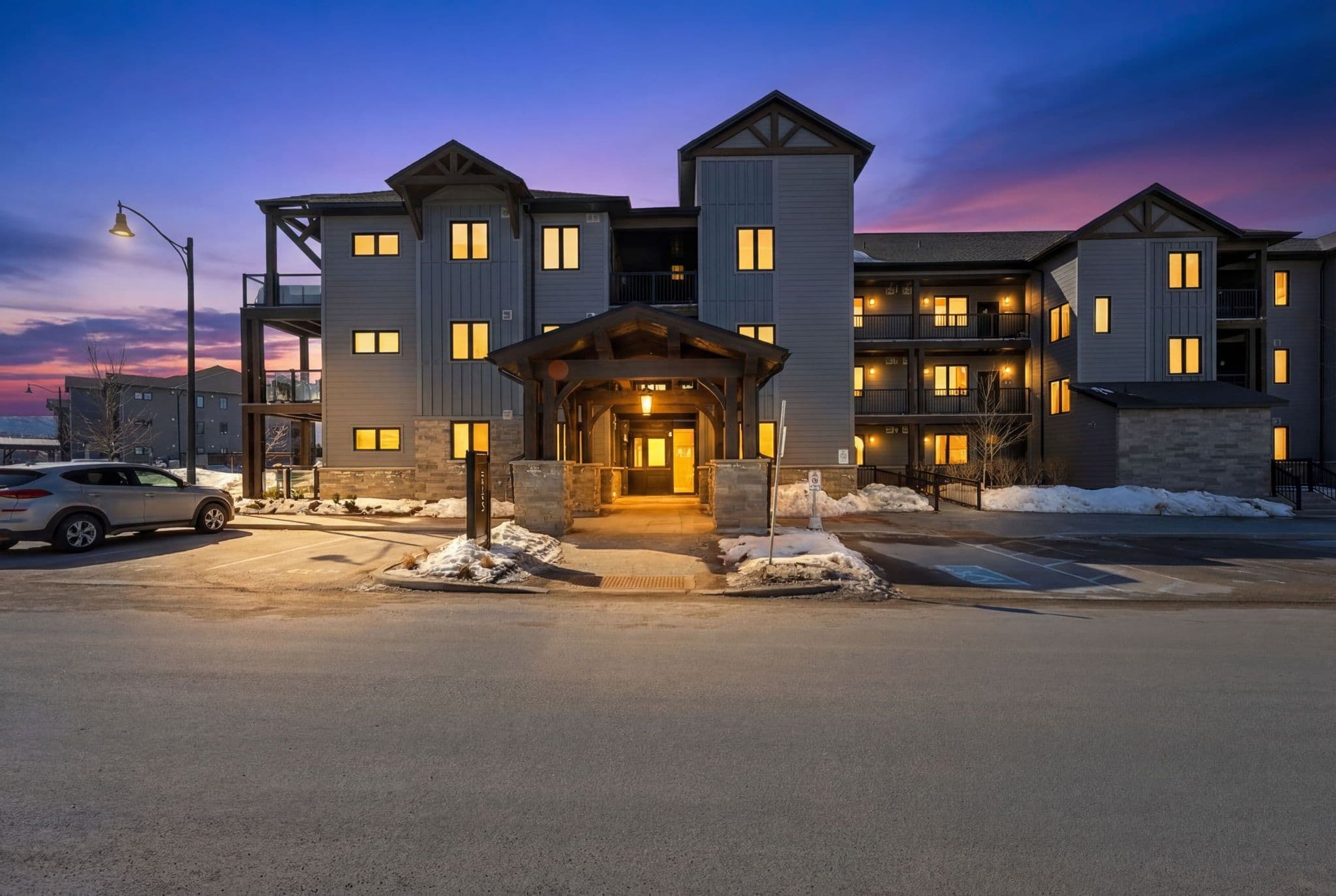 10 Beausoleil Lane 306, Collingwood, ON L9Y 2X5