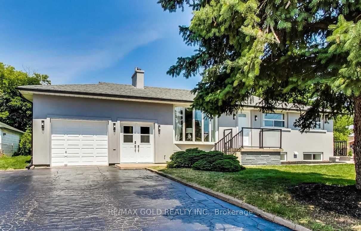 237 Weighton (Lower) Drive, Oakville, ON L6K 2P9