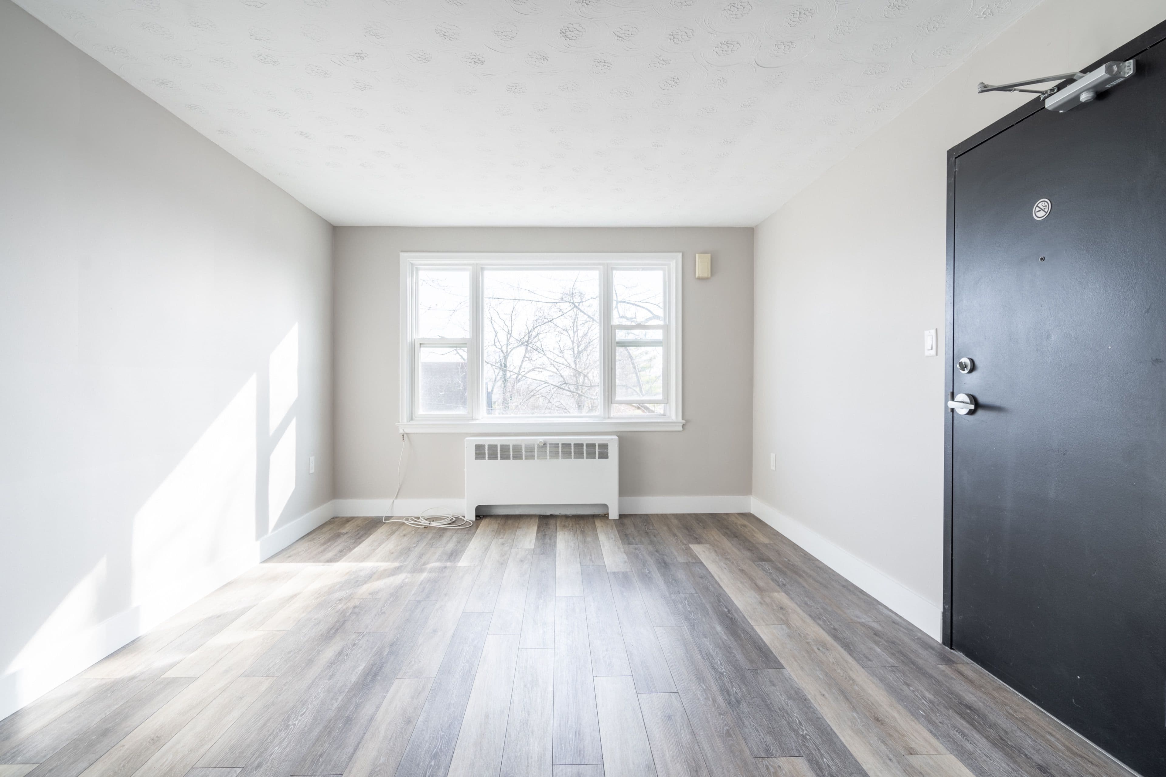 5567 Ontario Avenue 3, Niagara Falls, ON L2E 3S4