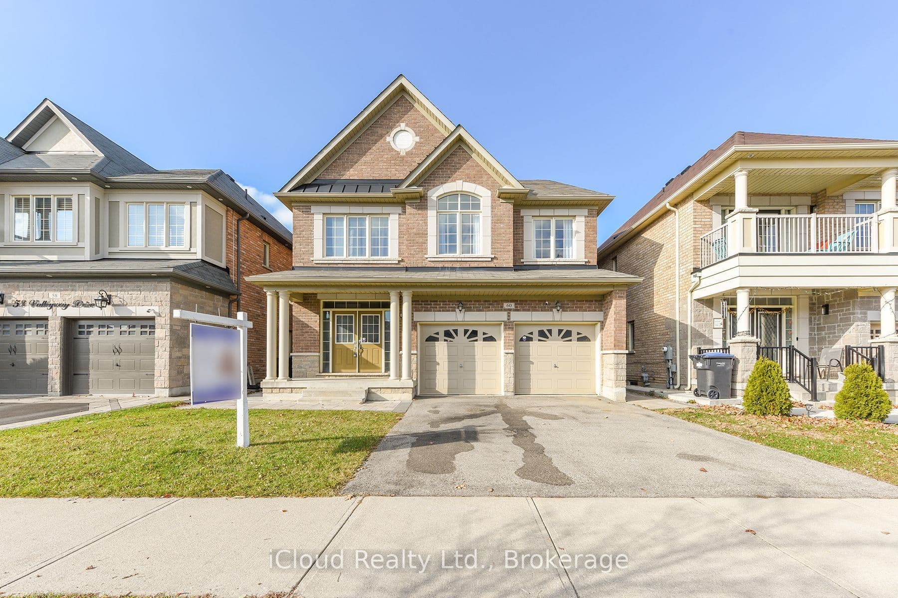 60 Valleyway Drive, Brampton, ON L6X 5G1