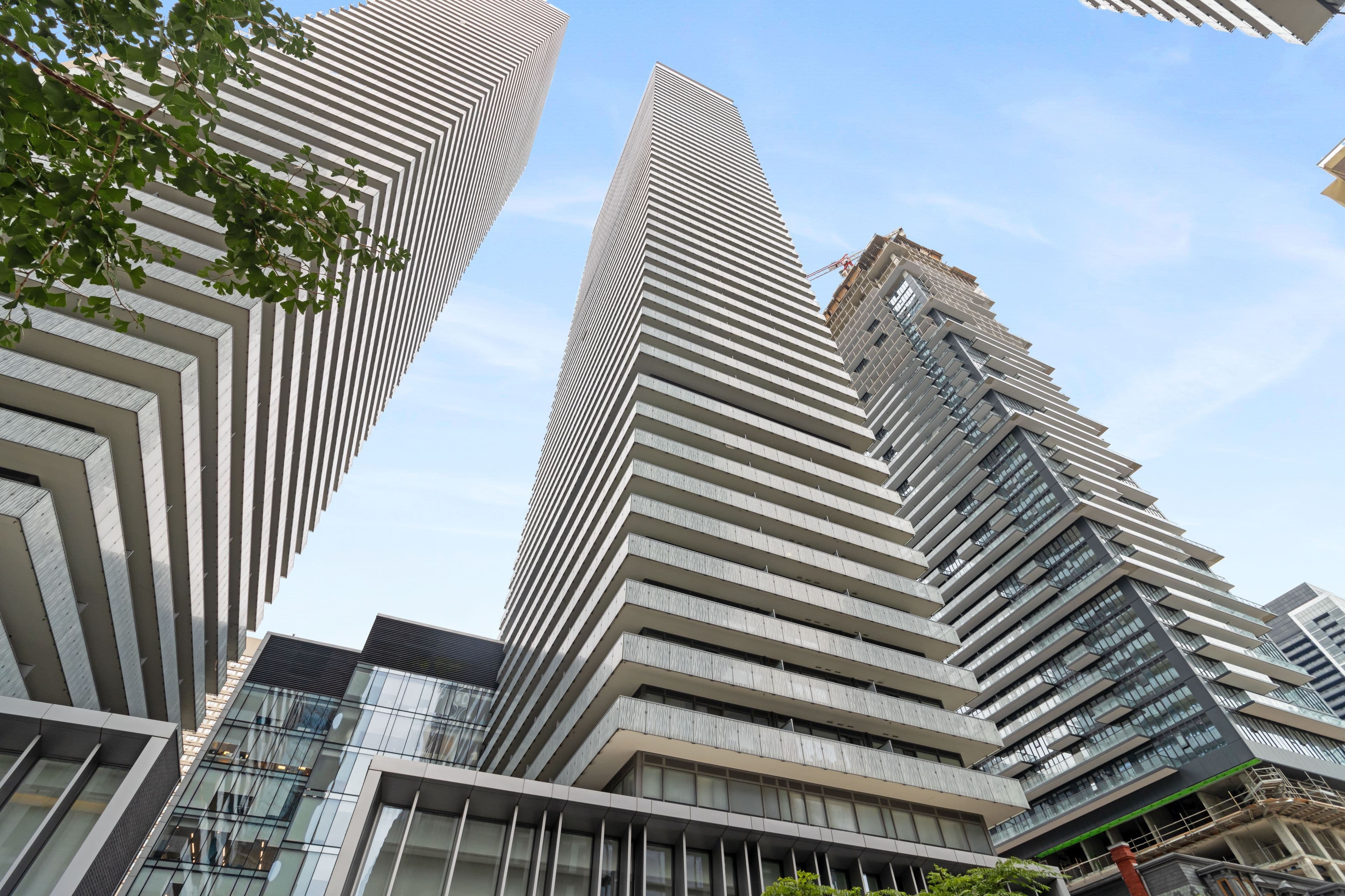 50 Charles Street E 2410, Toronto C08, ON M4Y 0C3