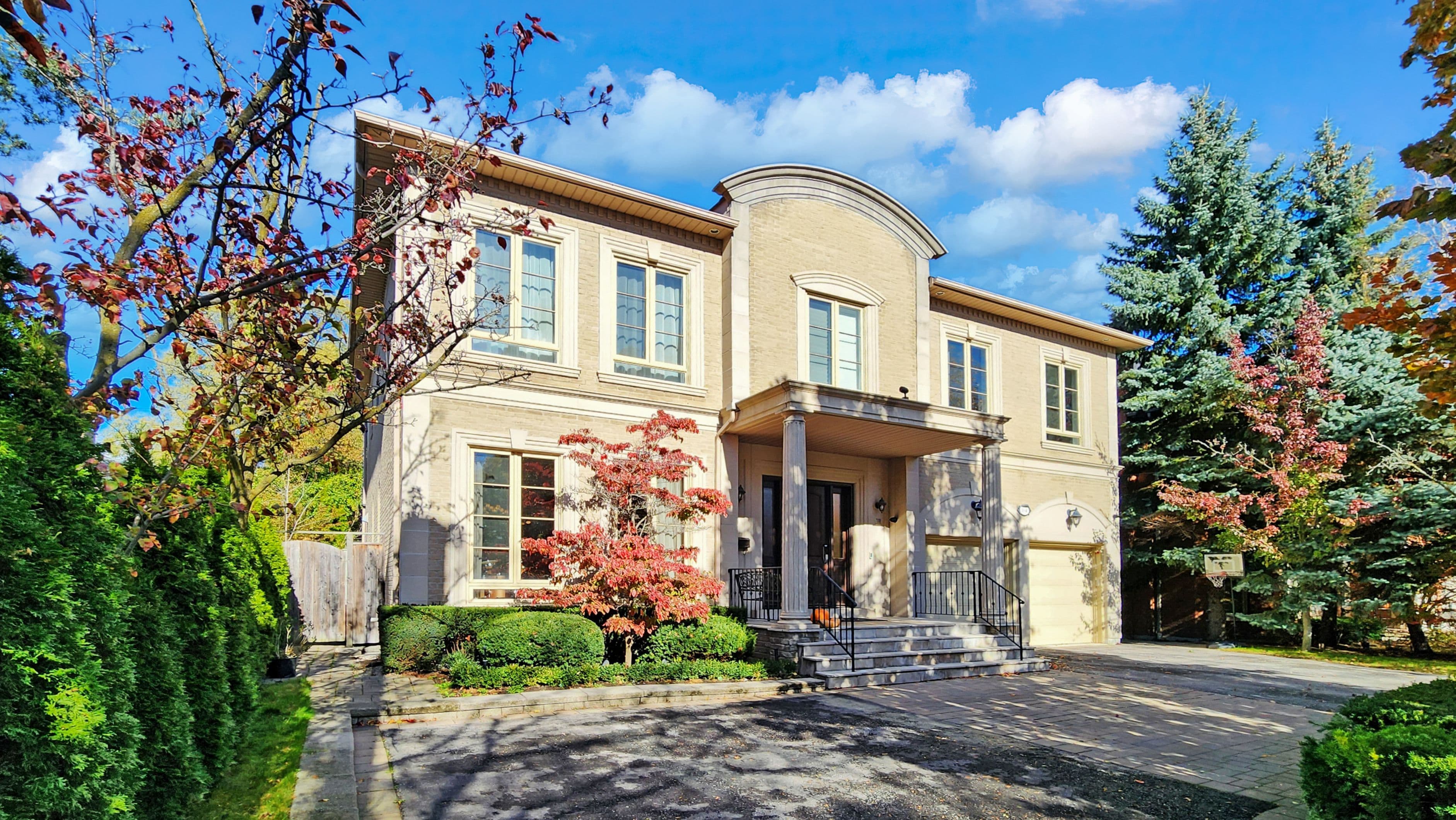 164 Owen Boulevard, Toronto C12, ON M2P 1G7