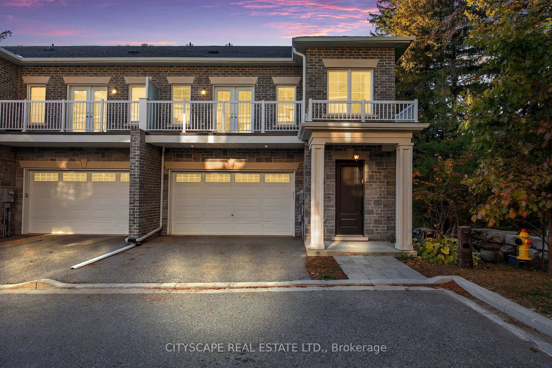 74 Old Bloomington Road, Aurora, ON L4G 0M2