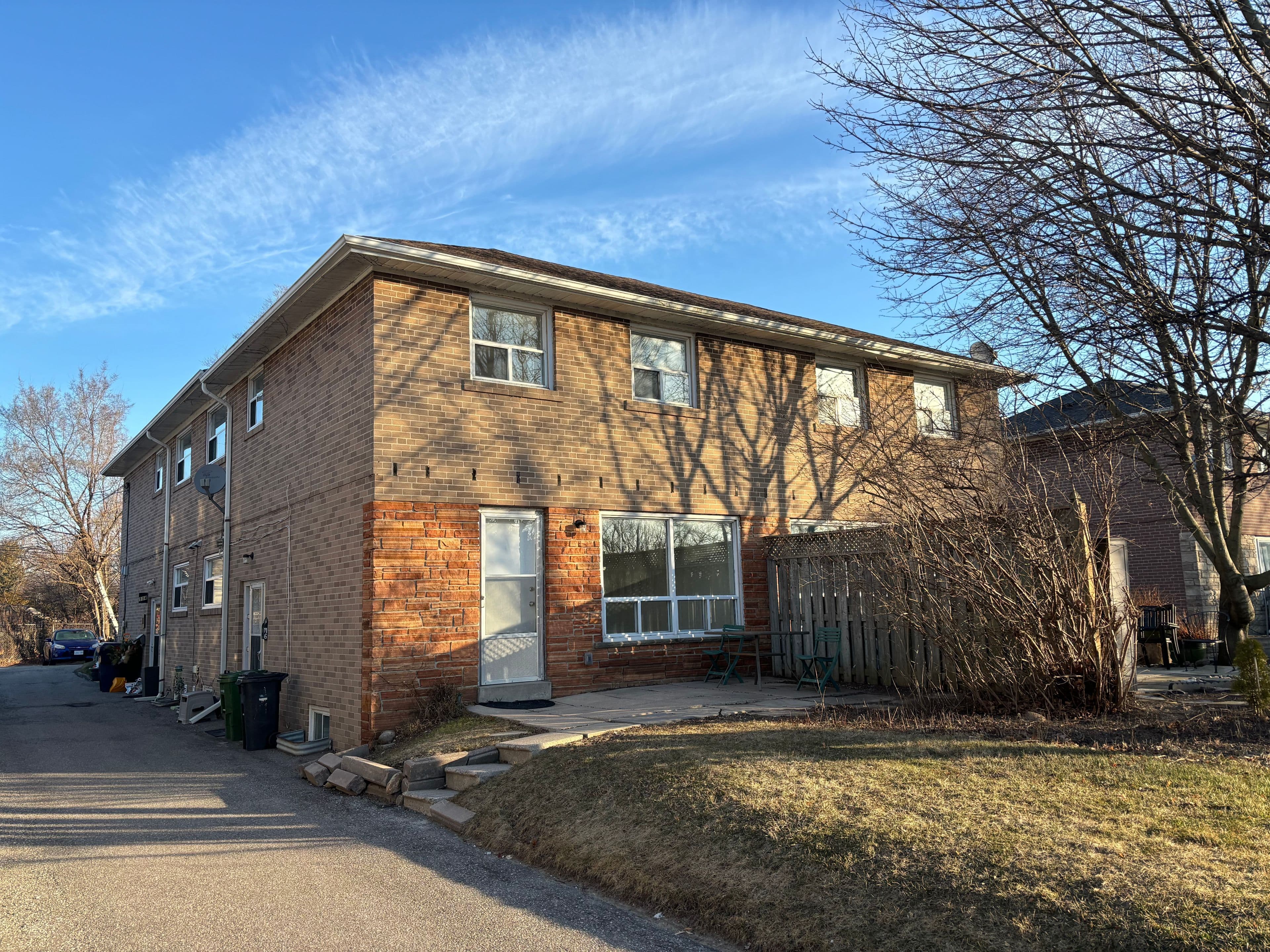 116 Guildwood Parkway, Toronto E08, ON M1E 1P3
