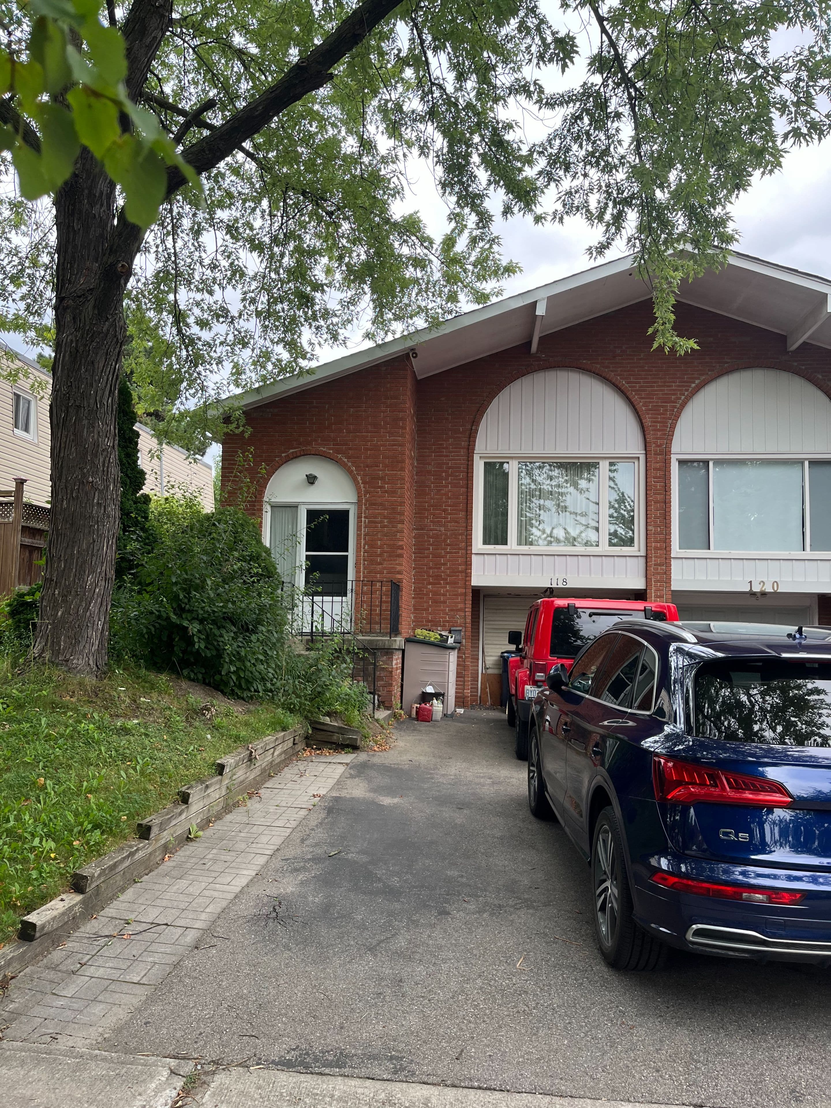 118 Silas Hill Drive ground, Toronto C15, ON M2J 2X9