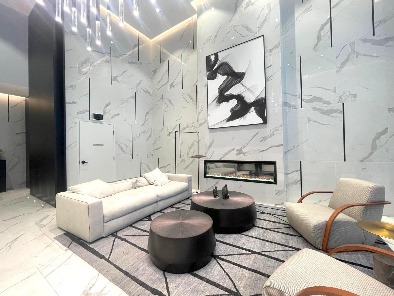 82 Dalhousie Street 4005, Toronto C08, ON M5B 0C5