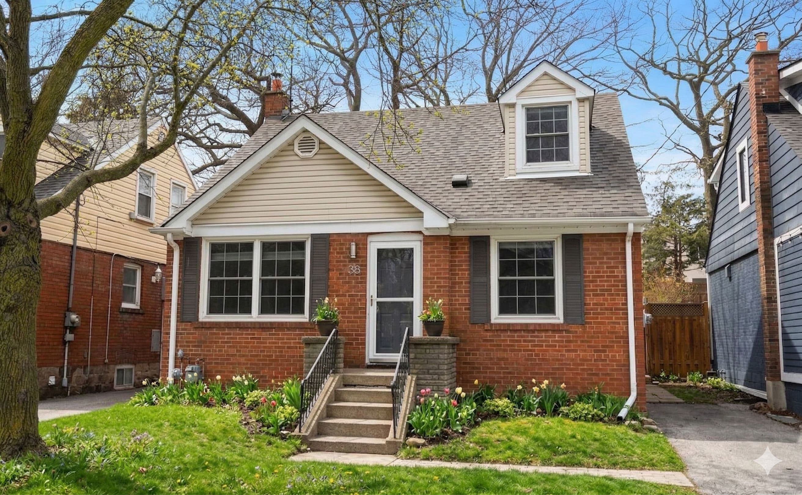 38 Anndale Road, Toronto E06, ON M1N 1C5