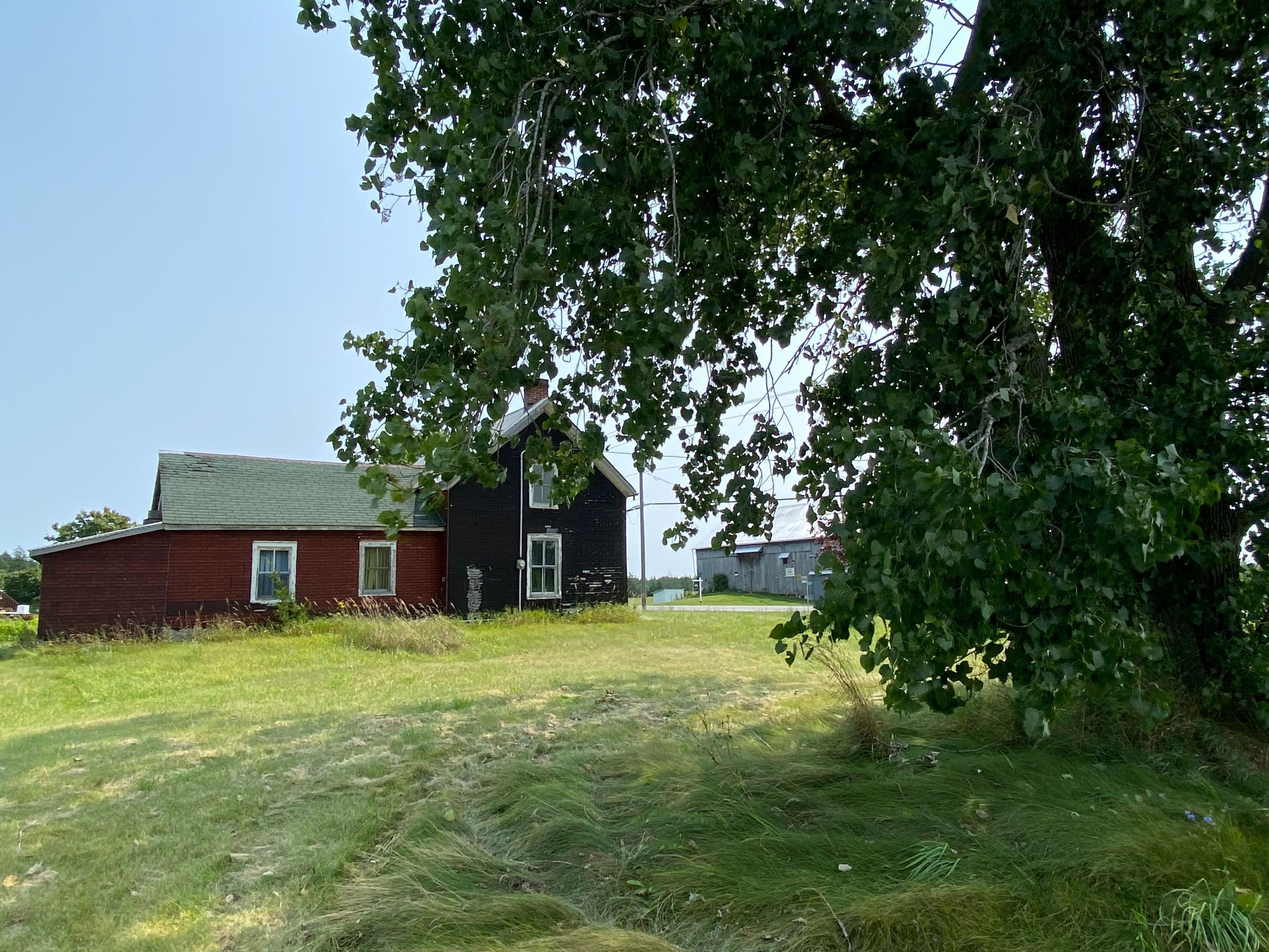 1677 County 8 Road, Prince Edward County, ON K0K 2T0