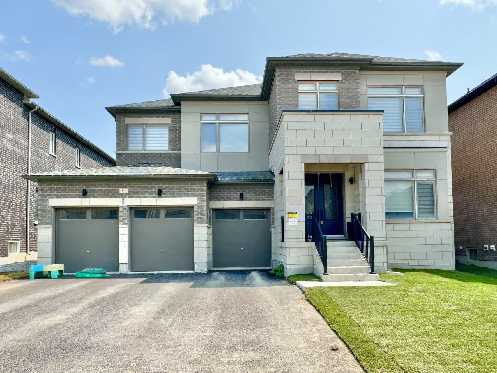 80 Silk Twist Drive, East Gwillimbury, ON L9N 0W4