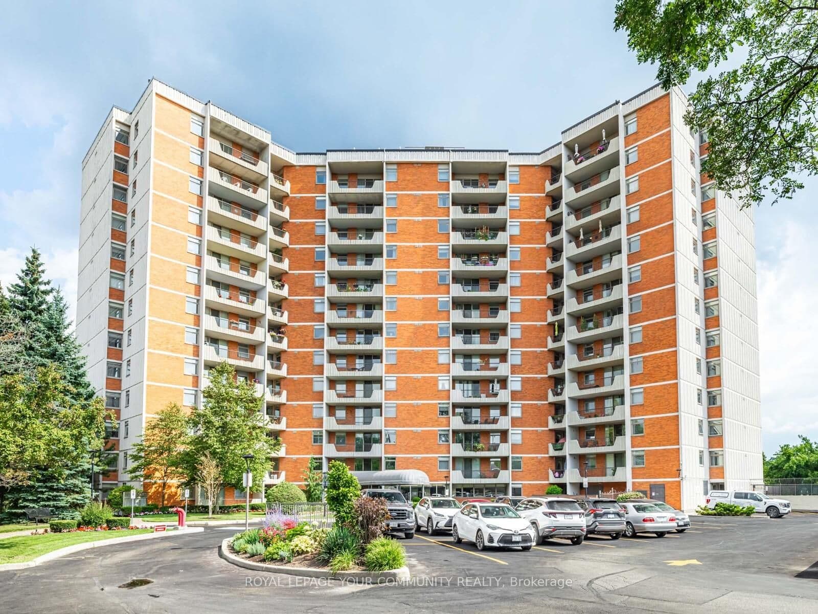 7811 Yonge Street 508, Markham, ON L3T 4S3